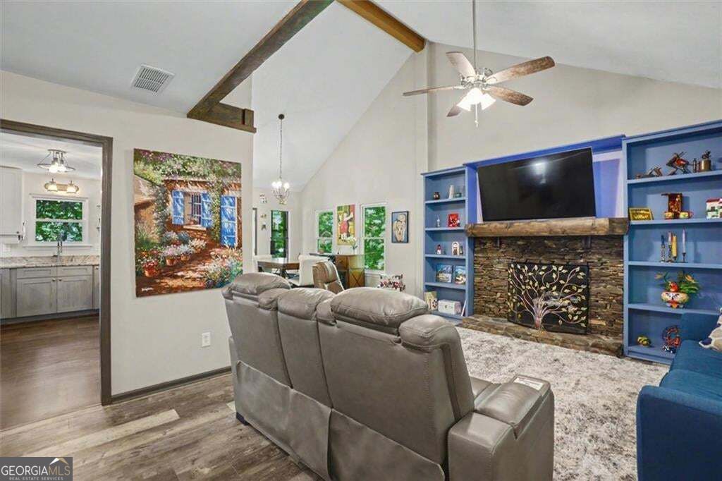 80 Camelot Way Property Photo 7