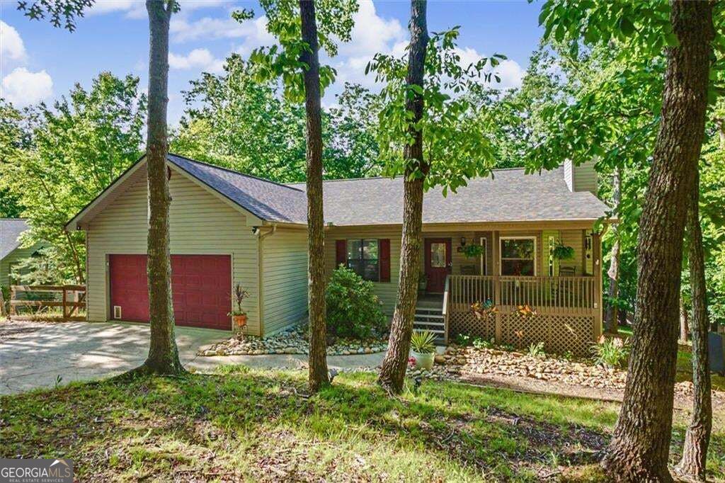 80 Camelot Way Property Photo 39