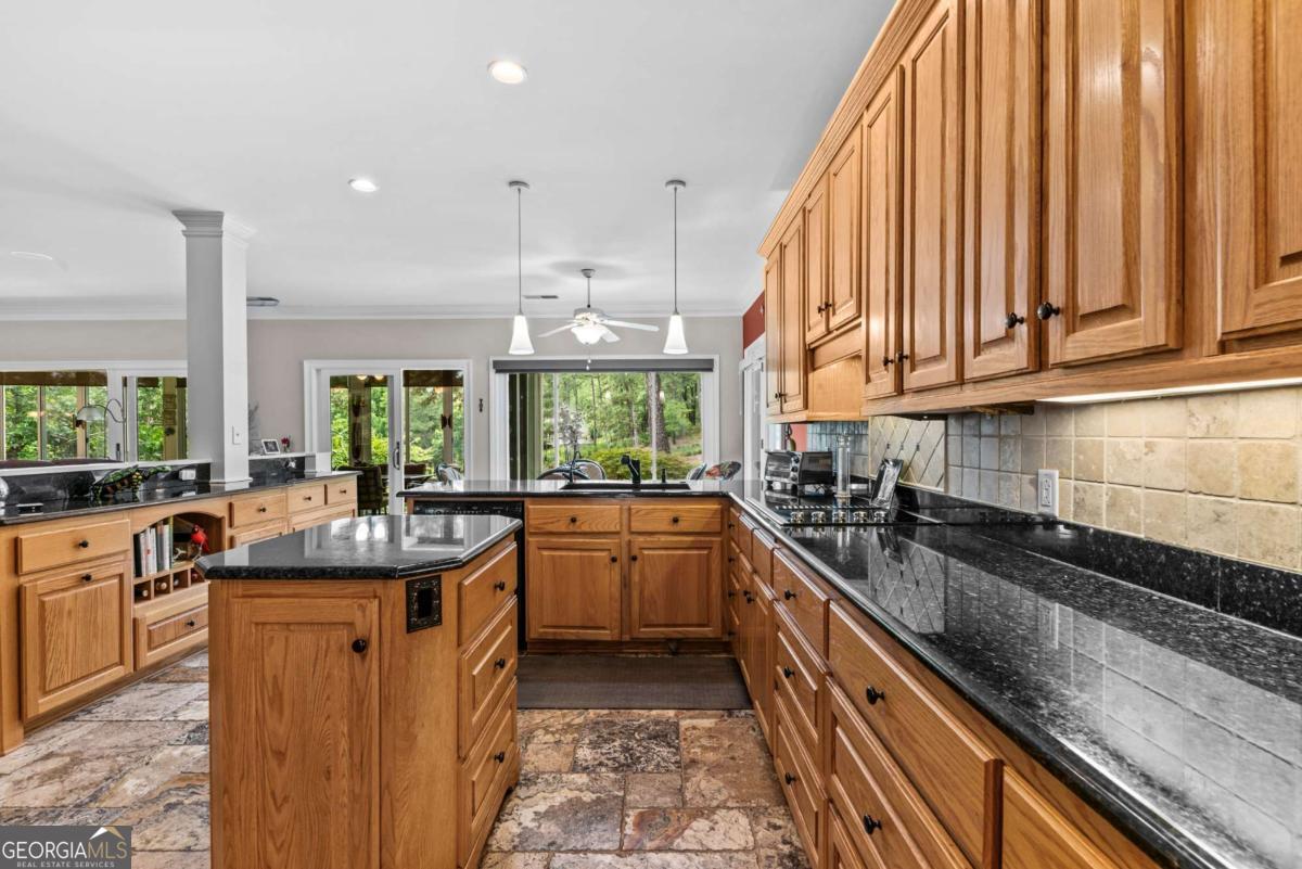 1151 Shoulder Bone Circle Property Photo 44