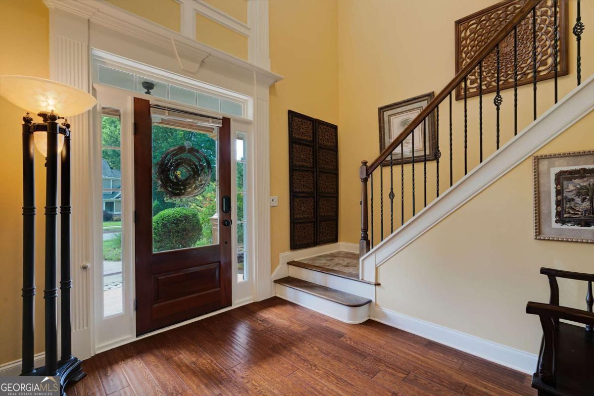 2103 Whitlow View Drive Property Photo 6