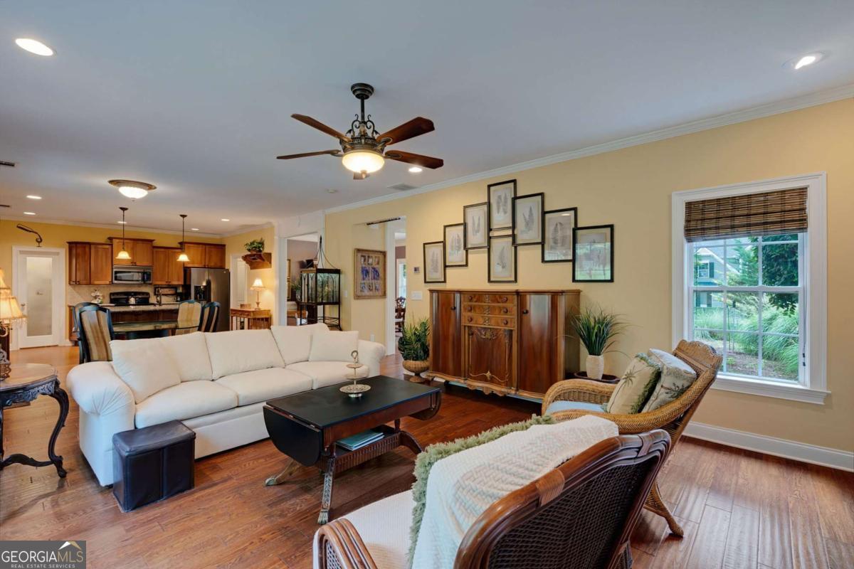 2103 Whitlow View Drive Property Photo 14