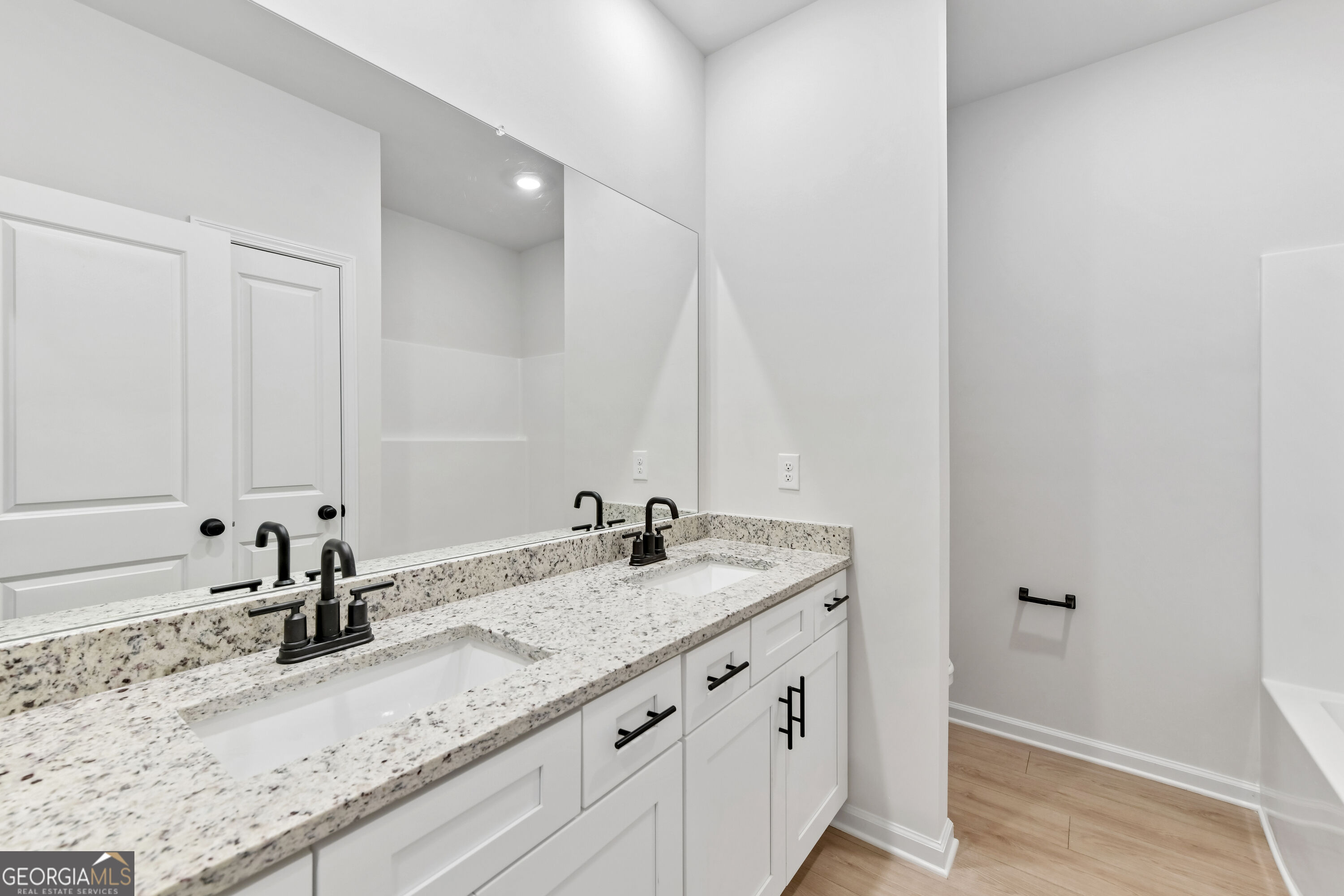 352 Sunfish Circle Property Photo 6