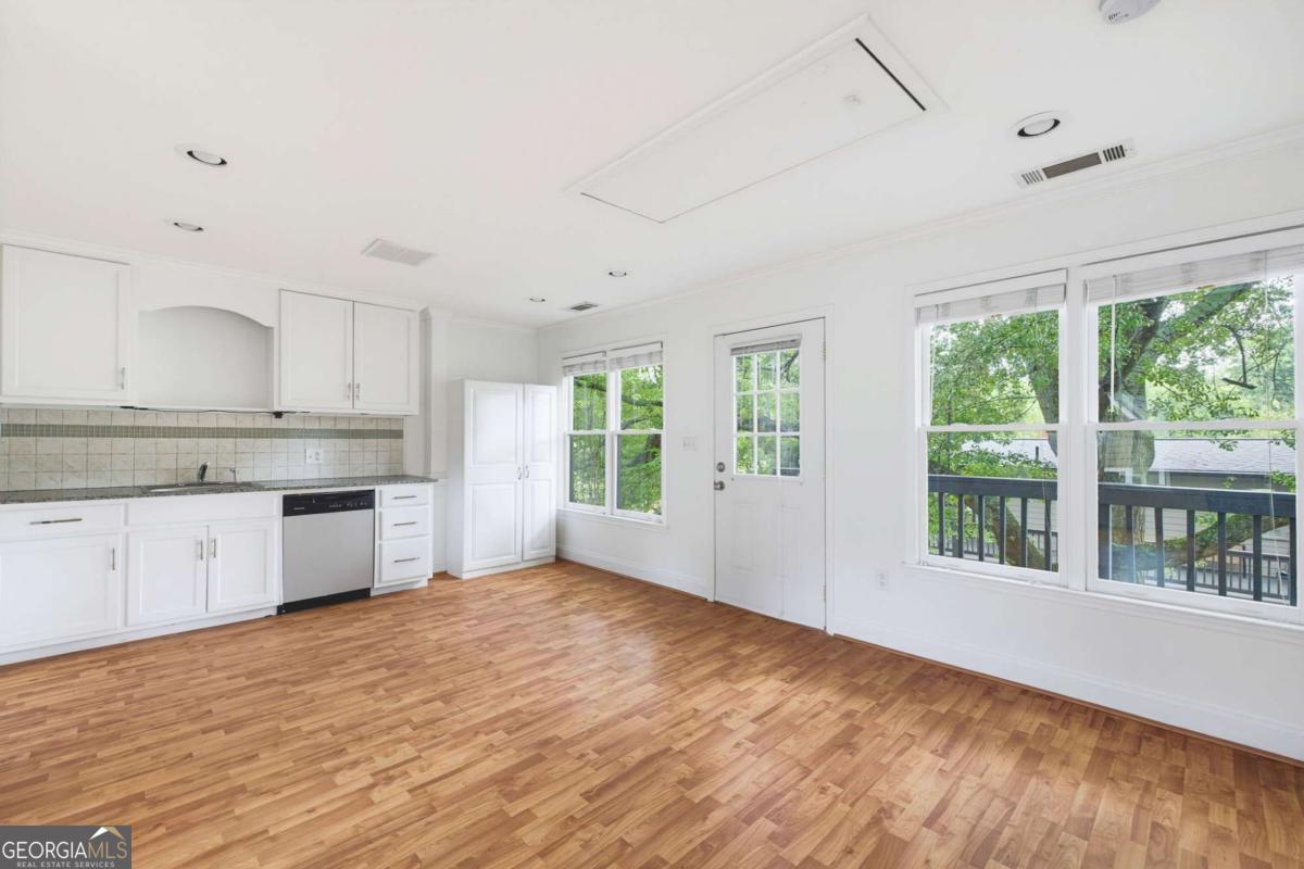 252 Kings Highway Property Photo 26