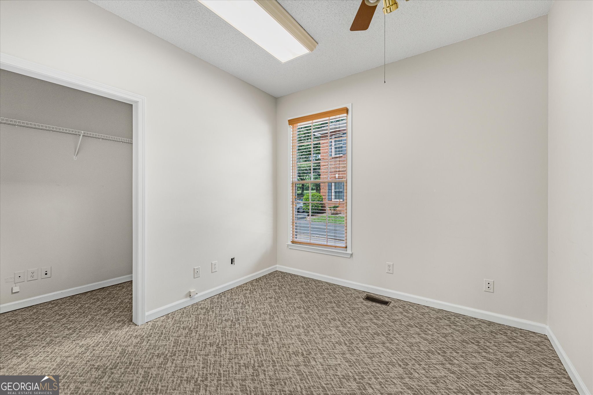 90 Whitlock Place Property Photo 10