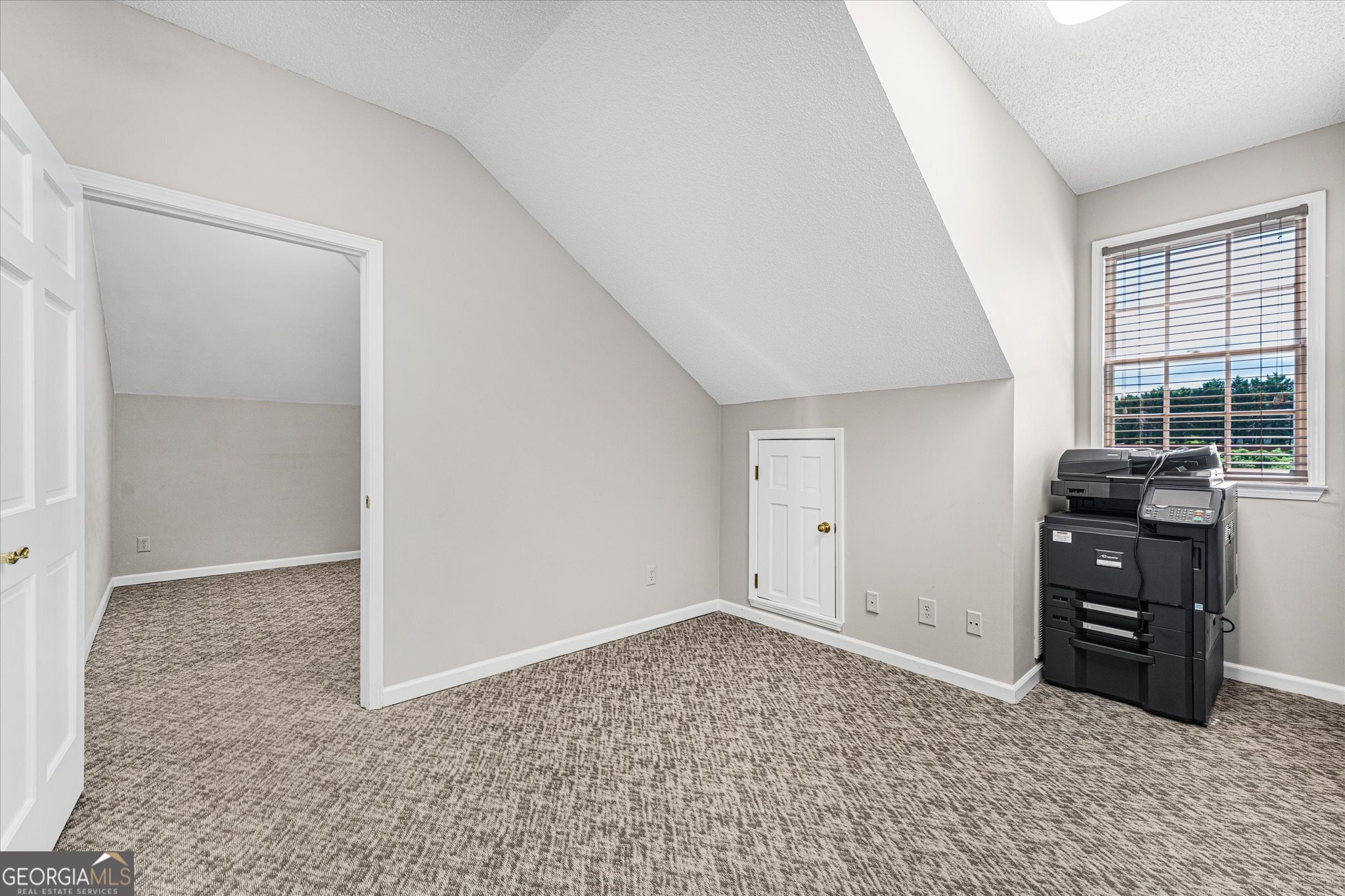 90 Whitlock Place Property Photo 24