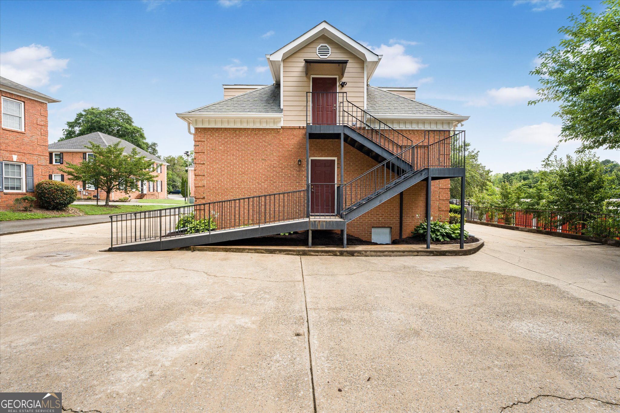 90 Whitlock Place Property Photo 33