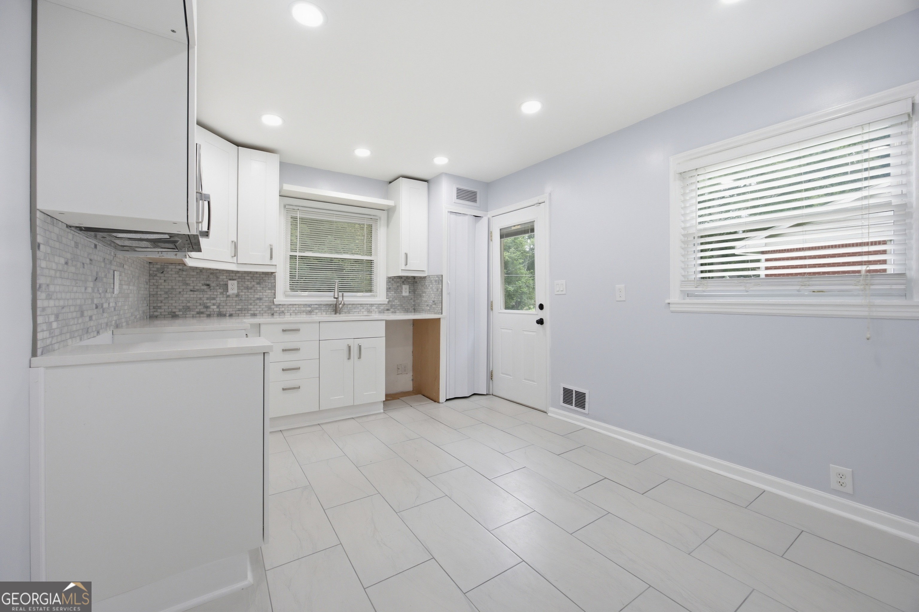 2609 Harmony Way Property Photo 5