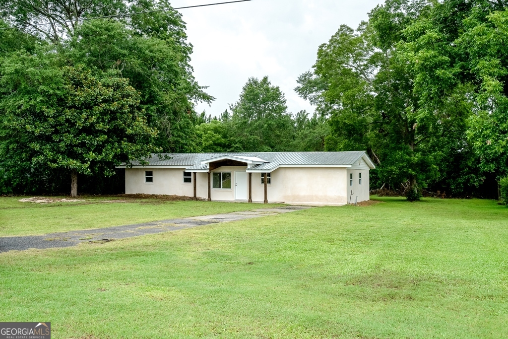2057 Proctor Street Property Photo 1