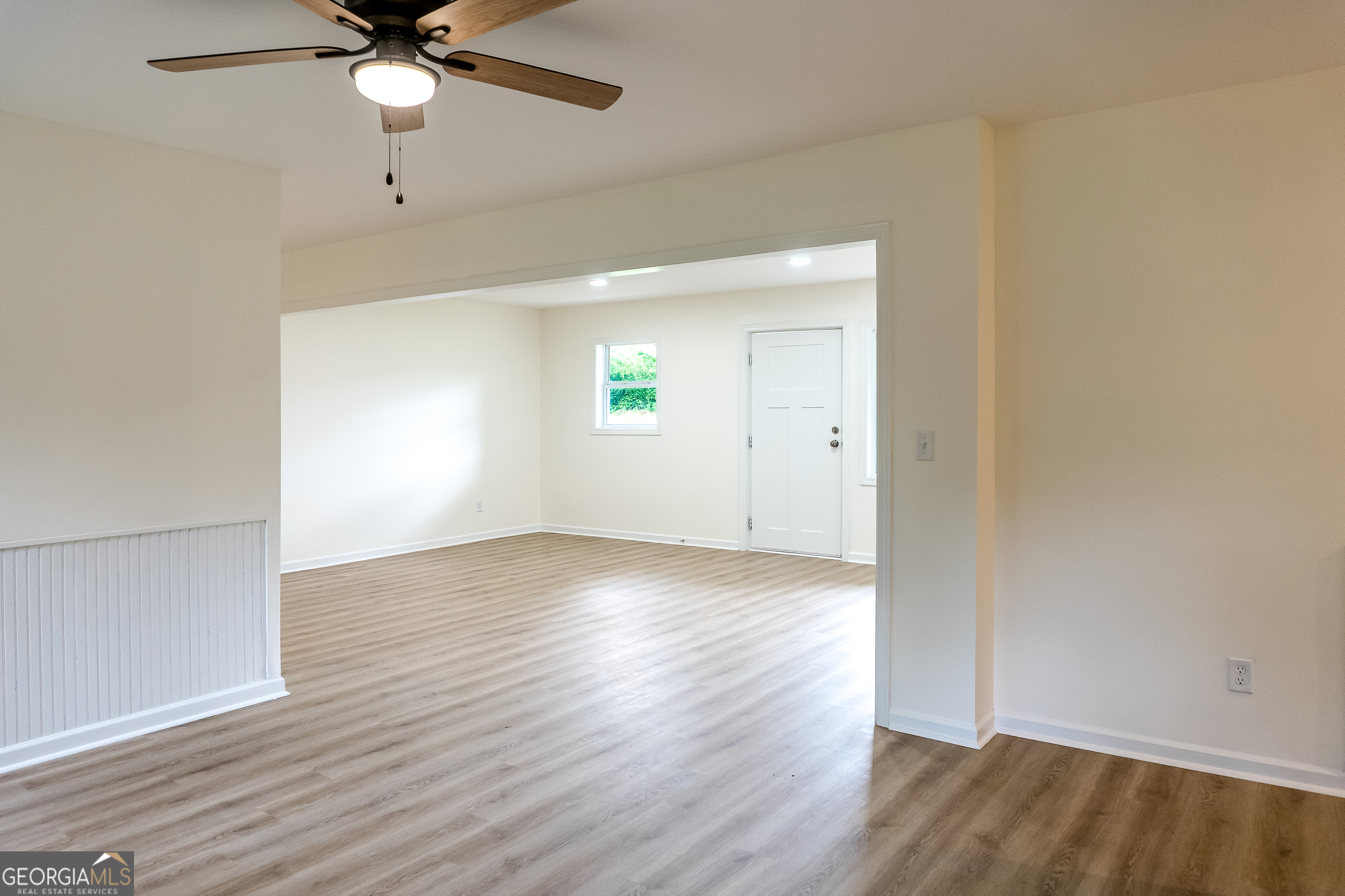2057 Proctor Street Property Photo 6