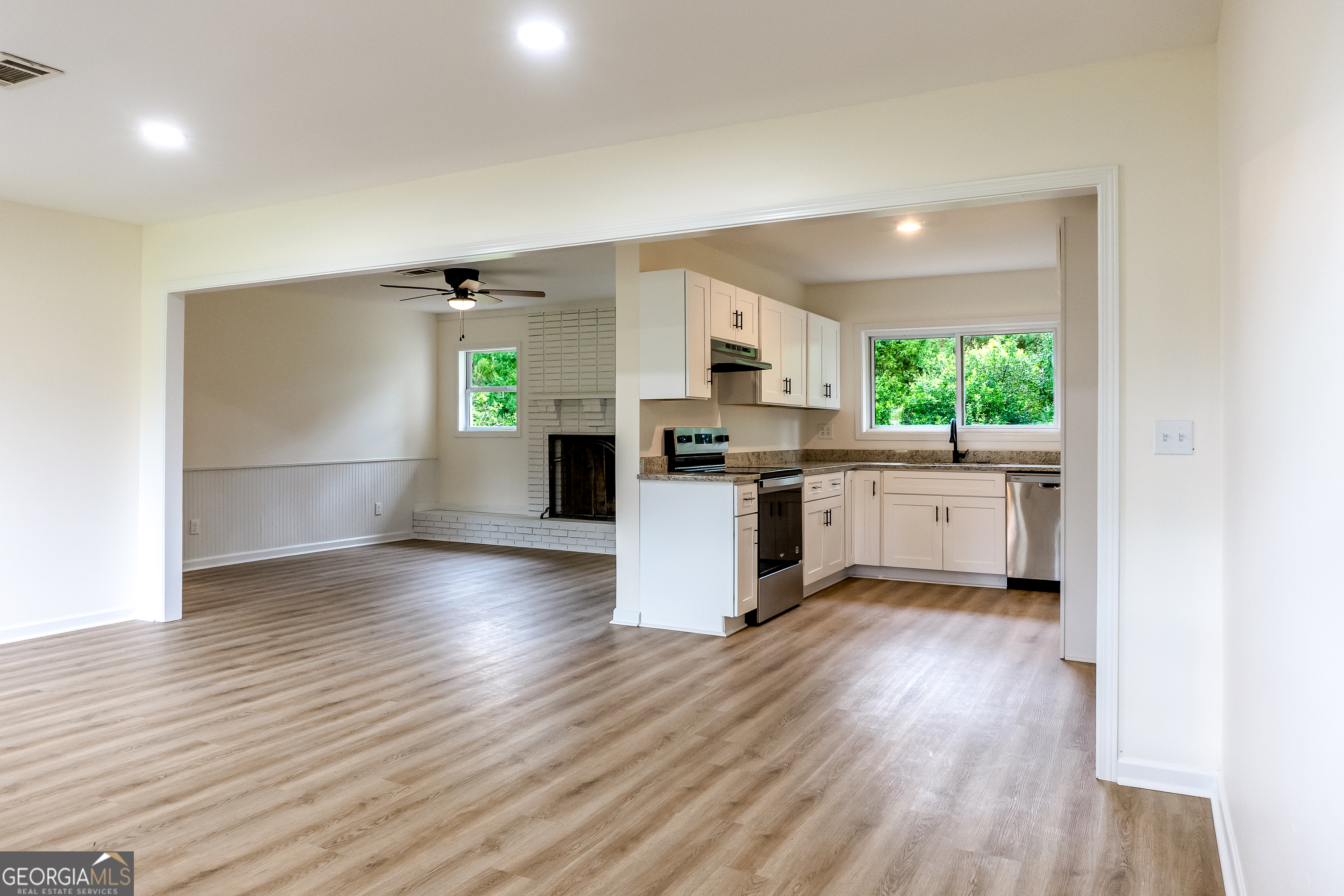2057 Proctor Street Property Photo 13