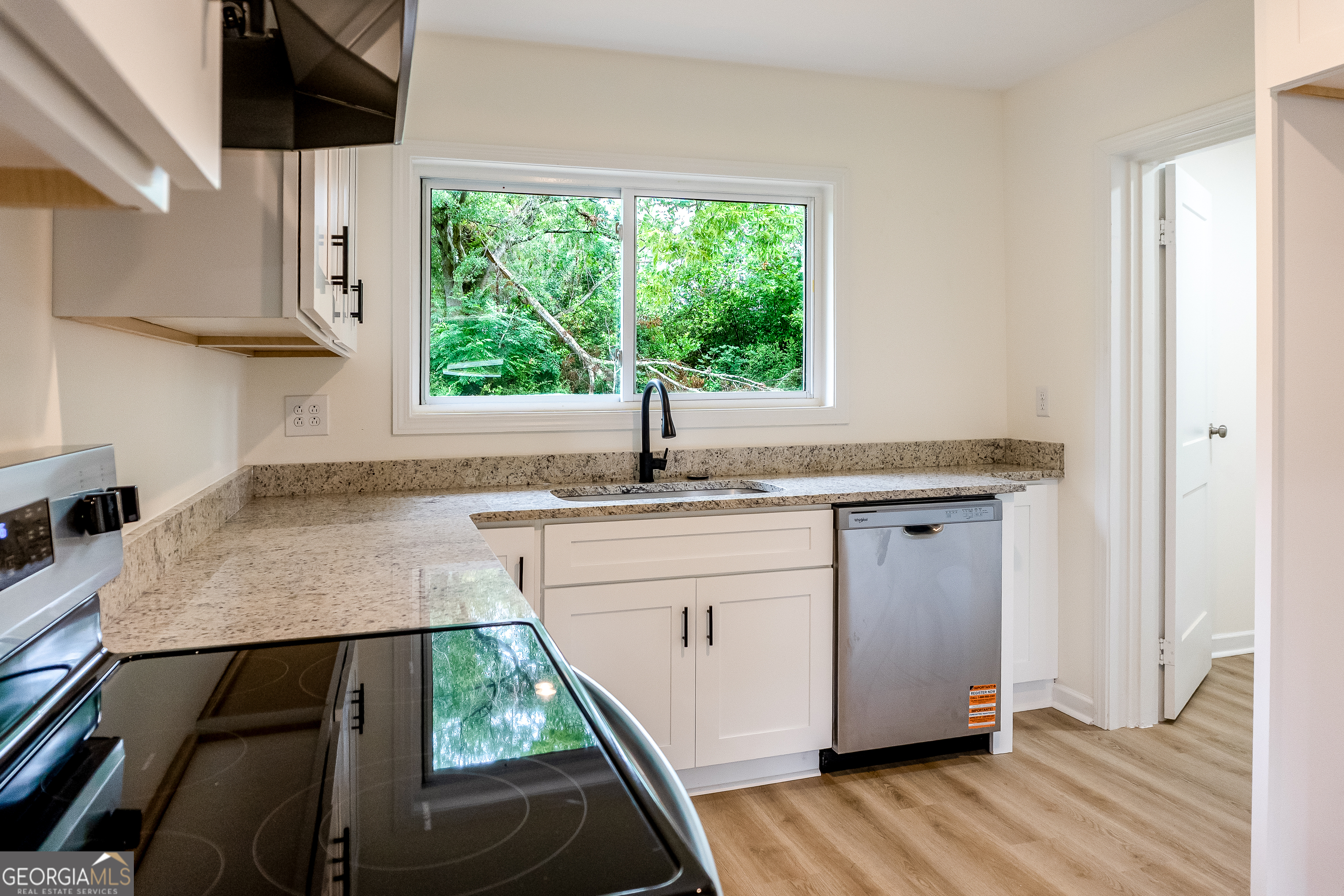 2057 Proctor Street Property Photo 18