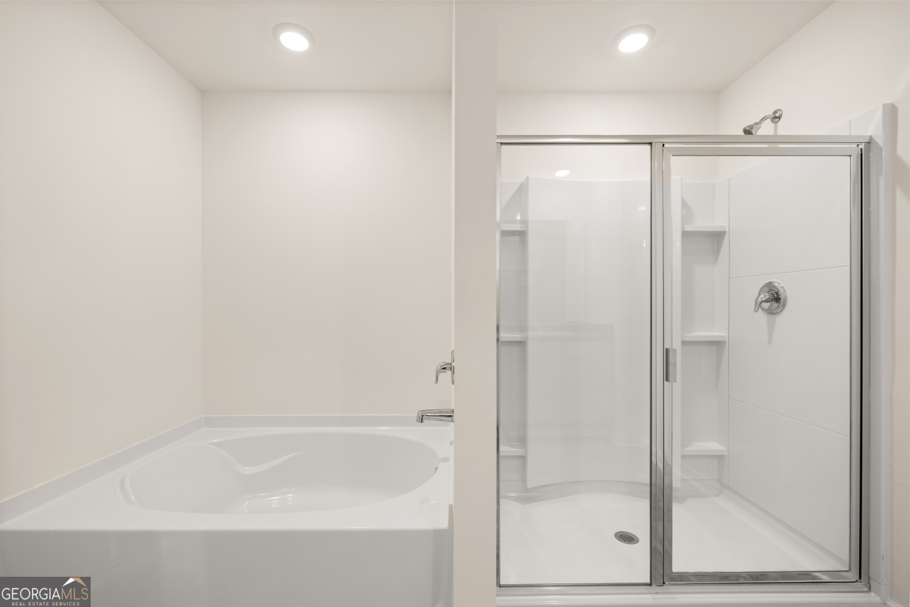 11989 Aukerman Way Property Photo 6