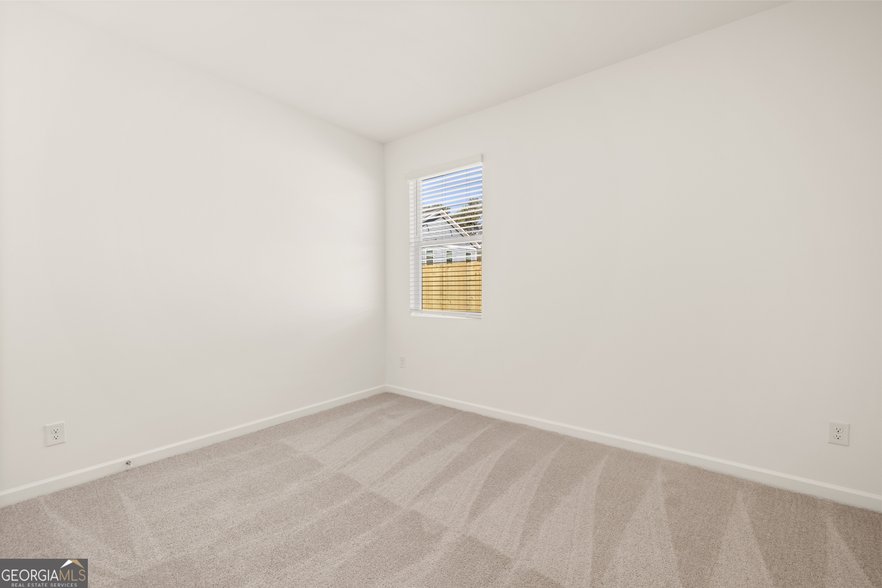 11989 Aukerman Way Property Photo 14