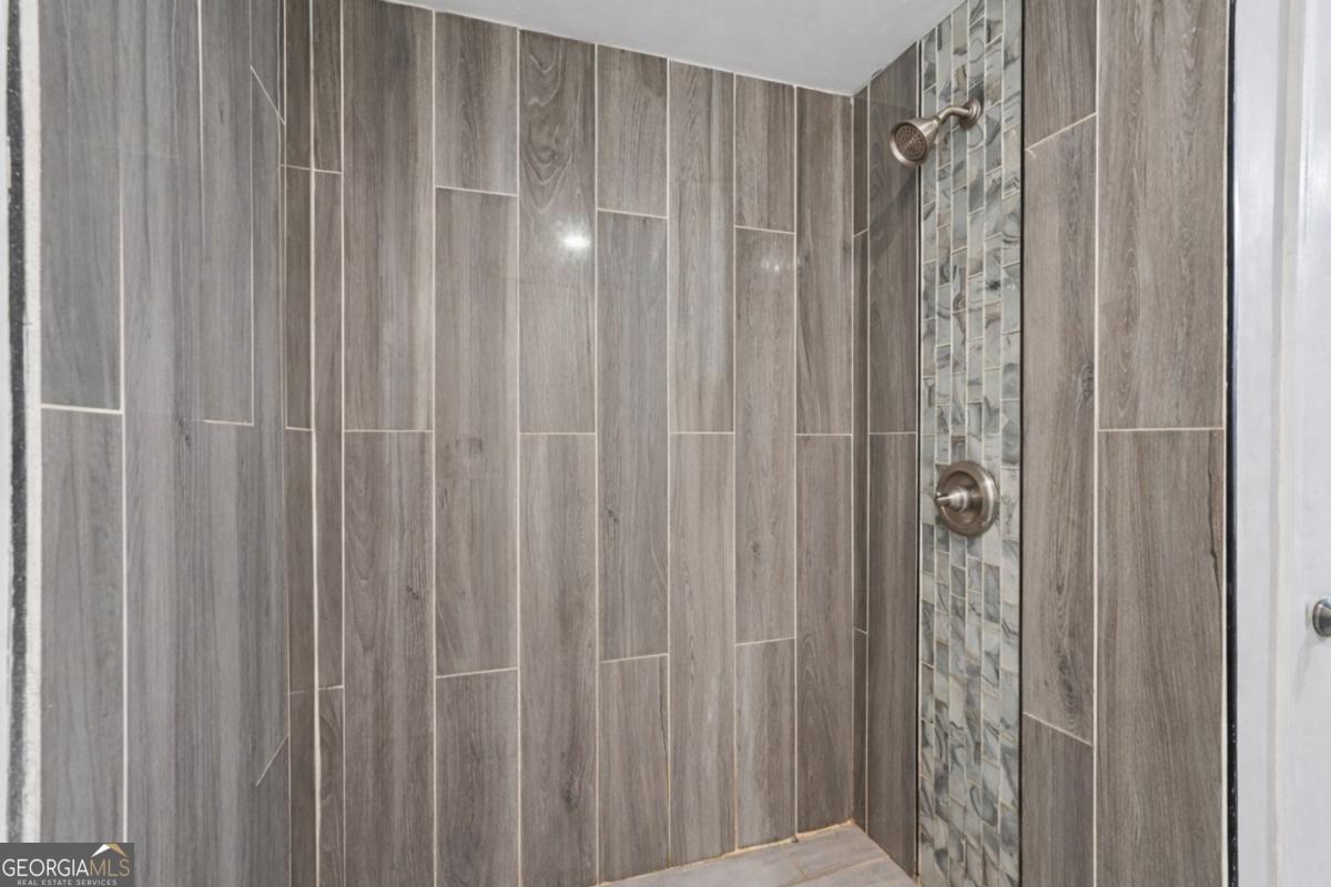 2065 Morehouse Drive Property Photo 13