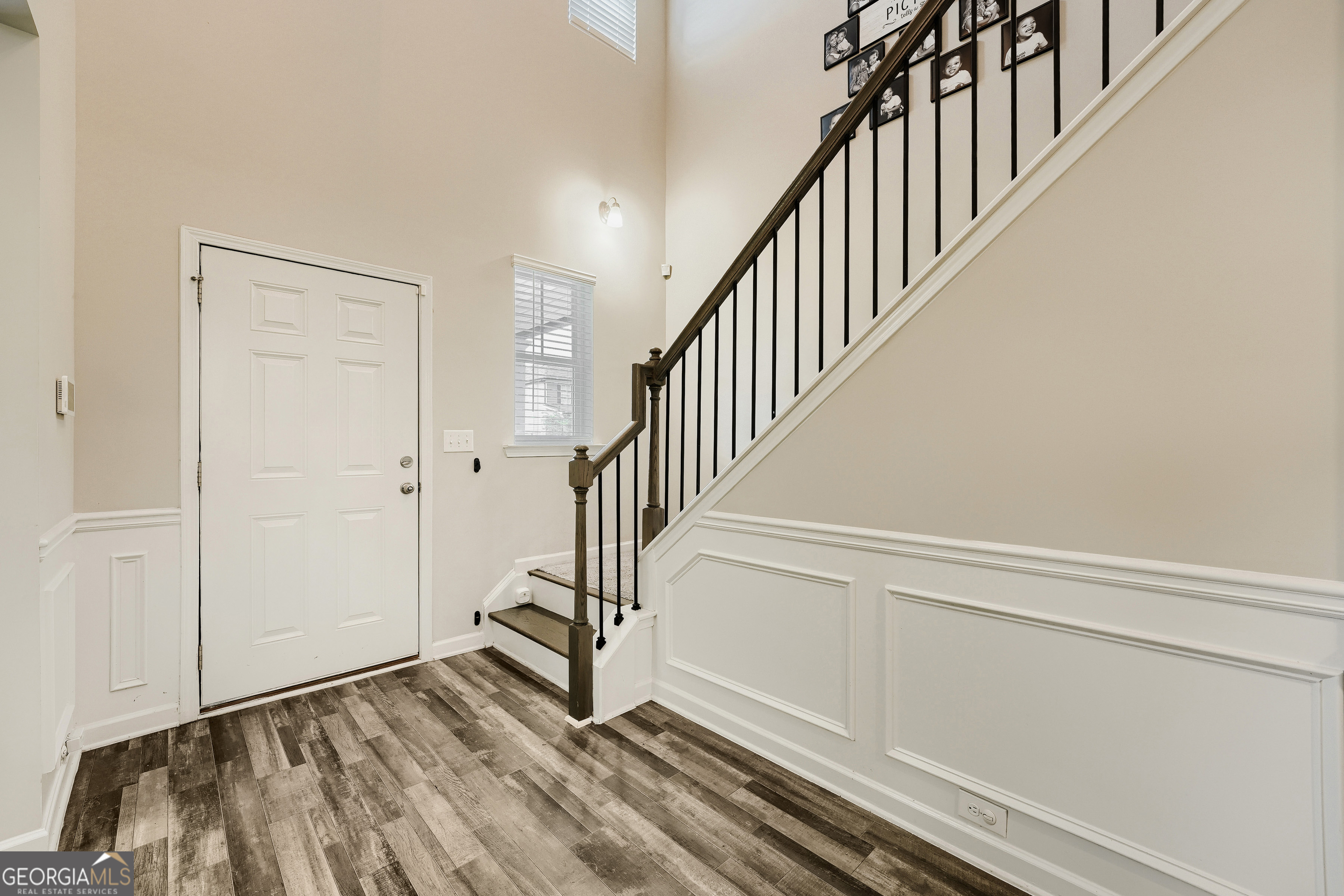 378 Paden Way Property Photo 3