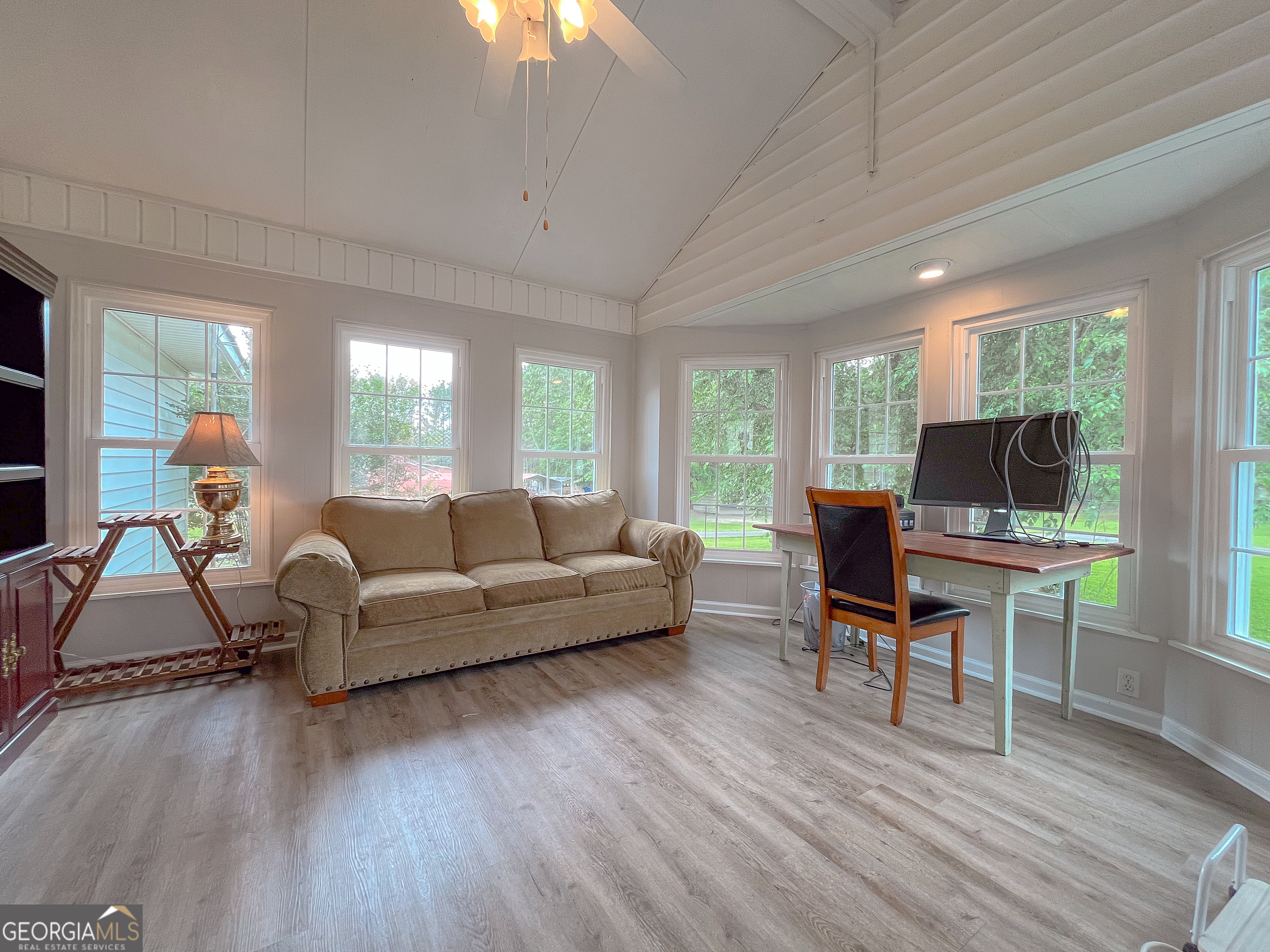 431 Strickland Road Property Photo 14