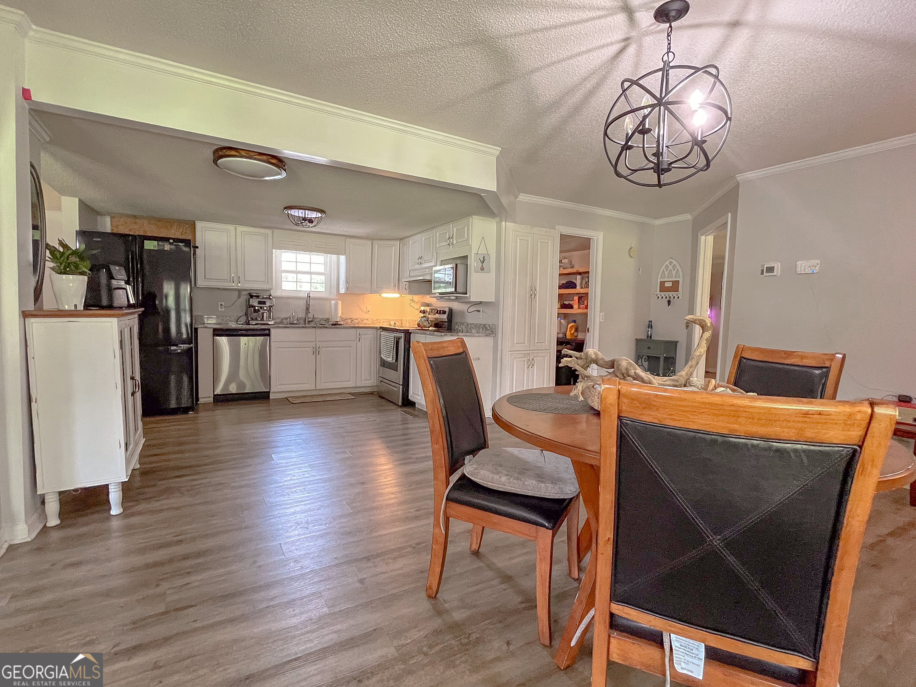 431 Strickland Road Property Photo 20