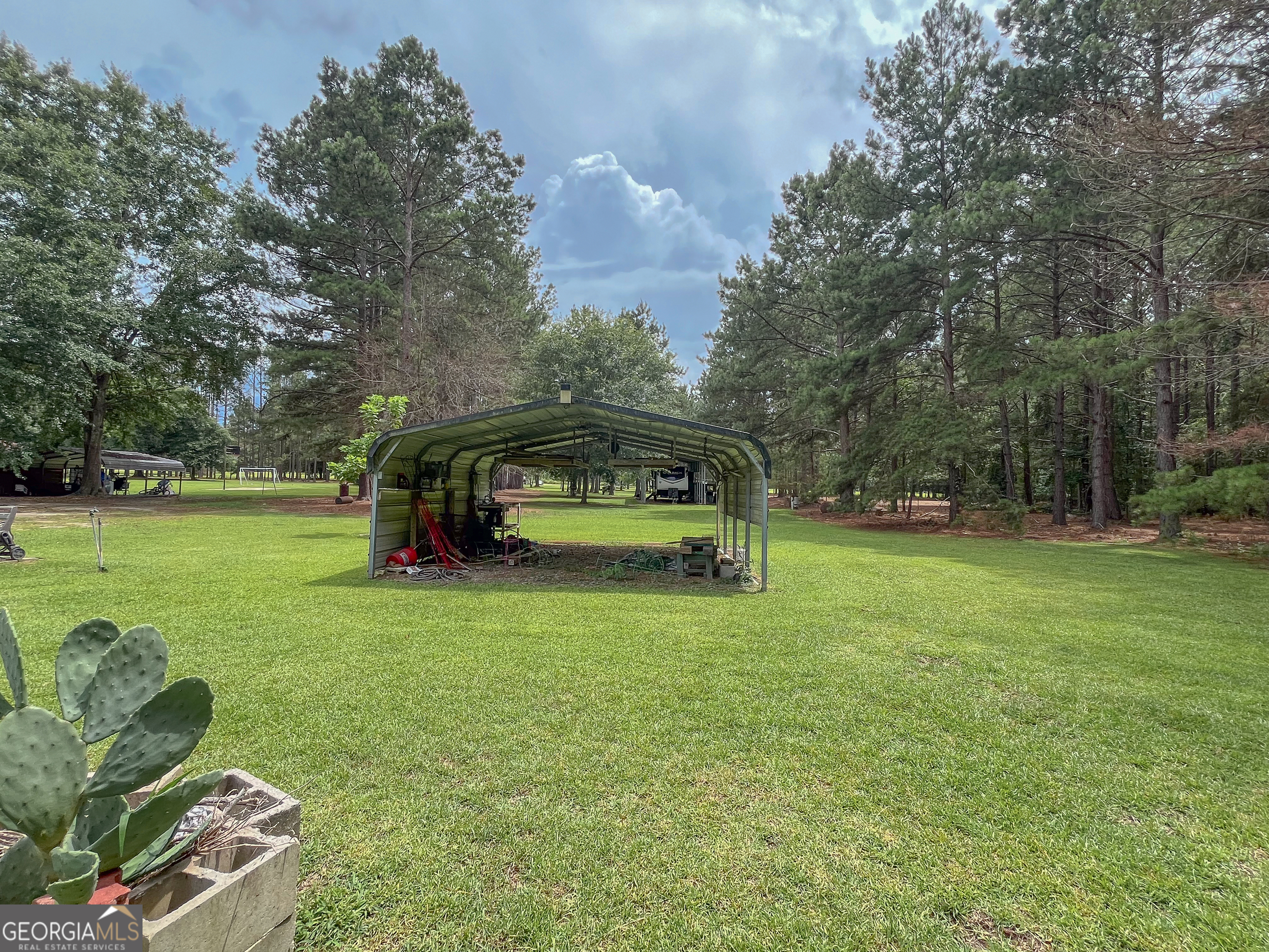 431 Strickland Road Property Photo 43