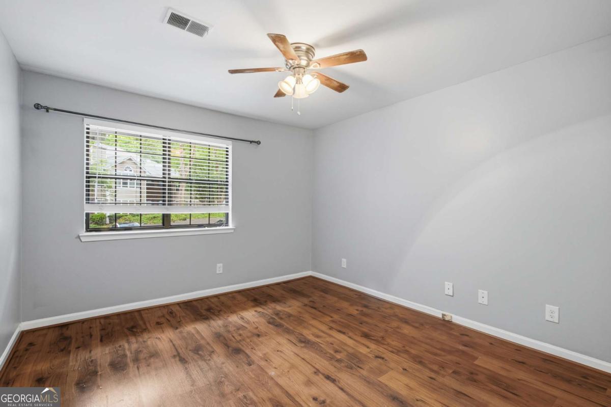 619 Barrington Hills Drive Property Photo 19