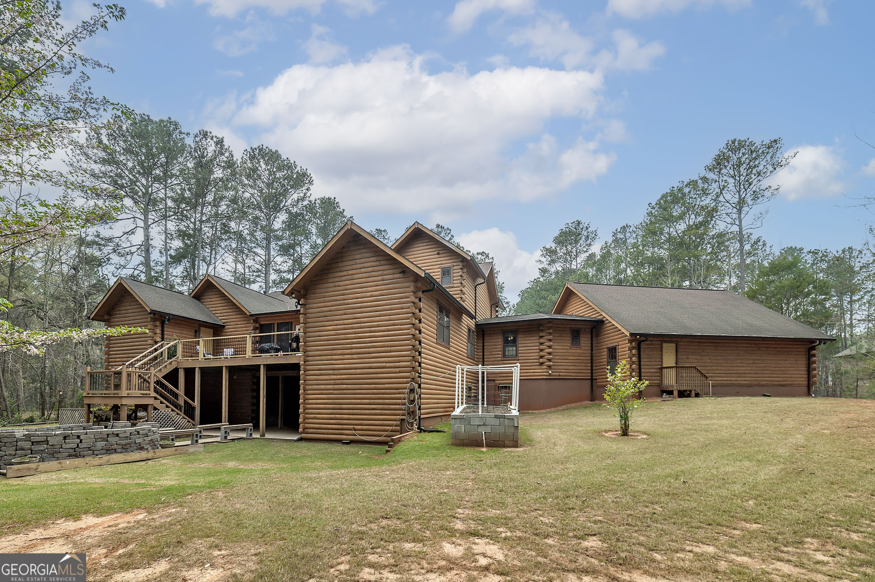 570 Eskew Road Property Photo 3
