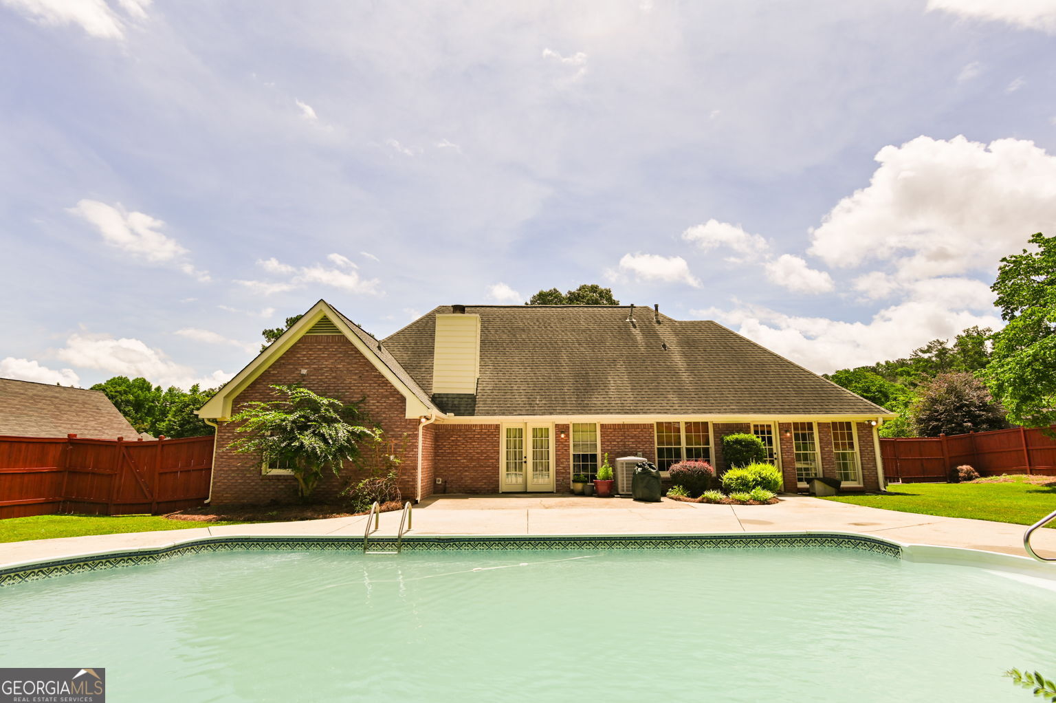 4840 Habersham Way Se Property Photo 5