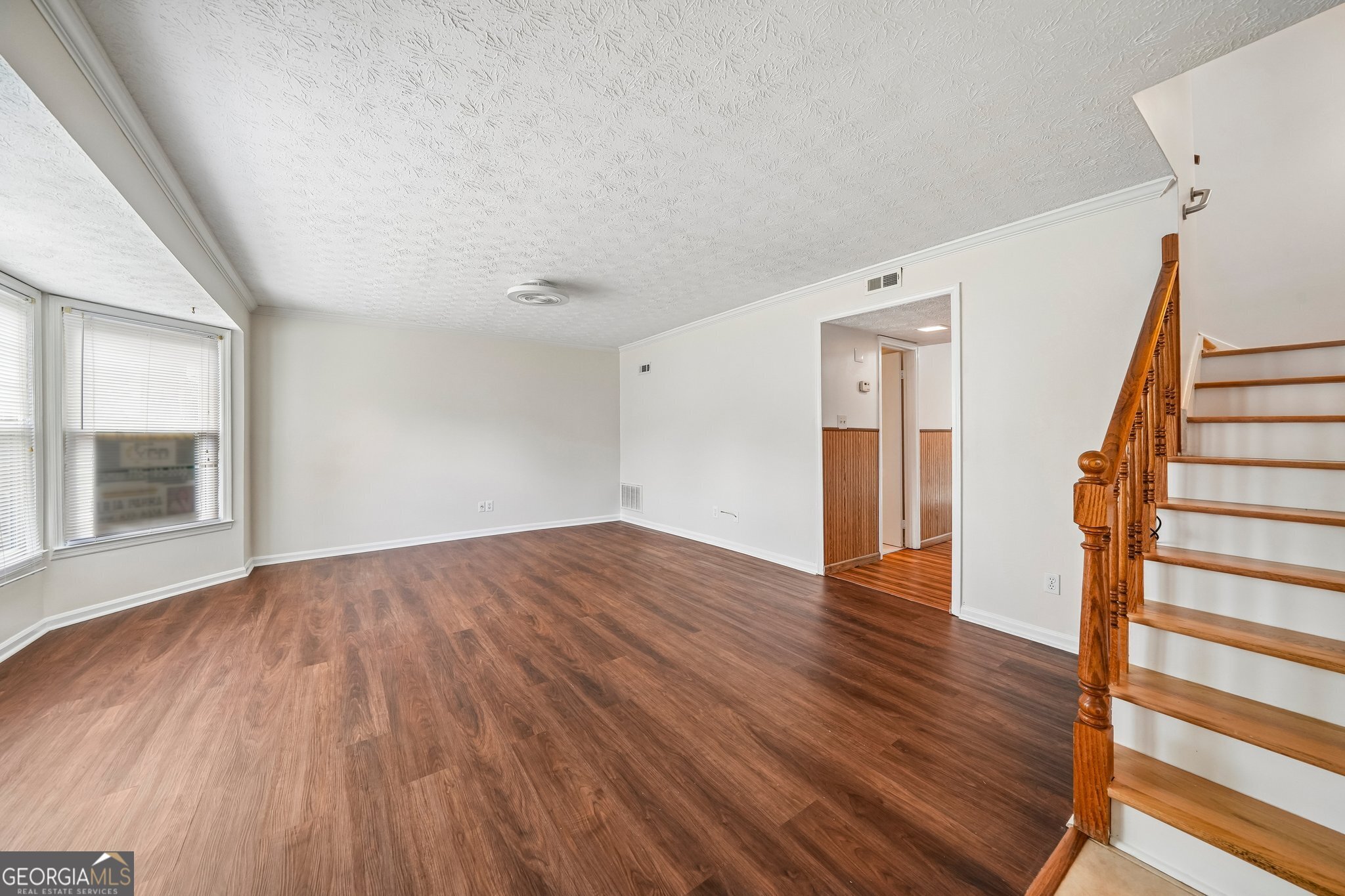 714 Longleaf Drive Property Photo 4