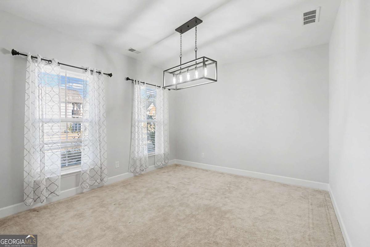 669 Fairway Drive Property Photo 13