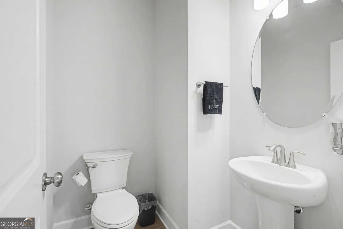 669 Fairway Drive Property Photo 27