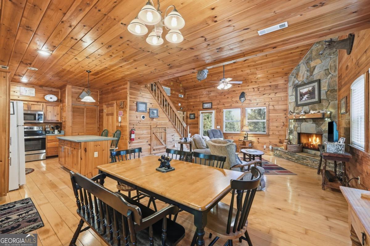 76 River Forest Place # D Property Photo 5