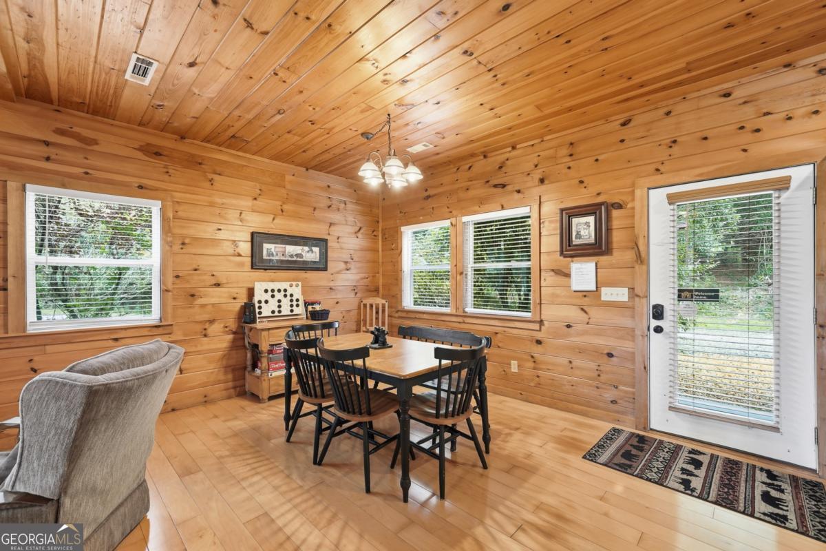 76 River Forest Place # D Property Photo 7
