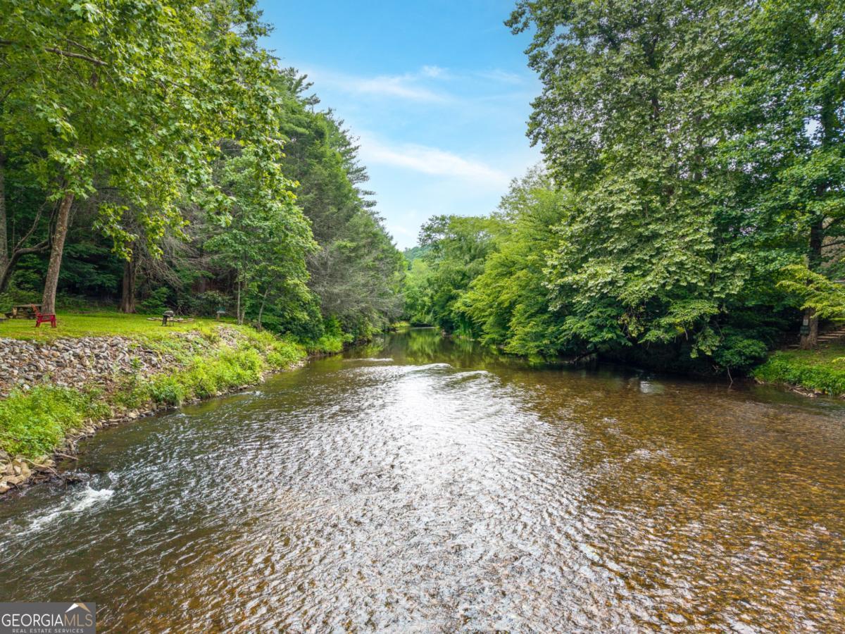76 River Forest Place # D Property Photo 44