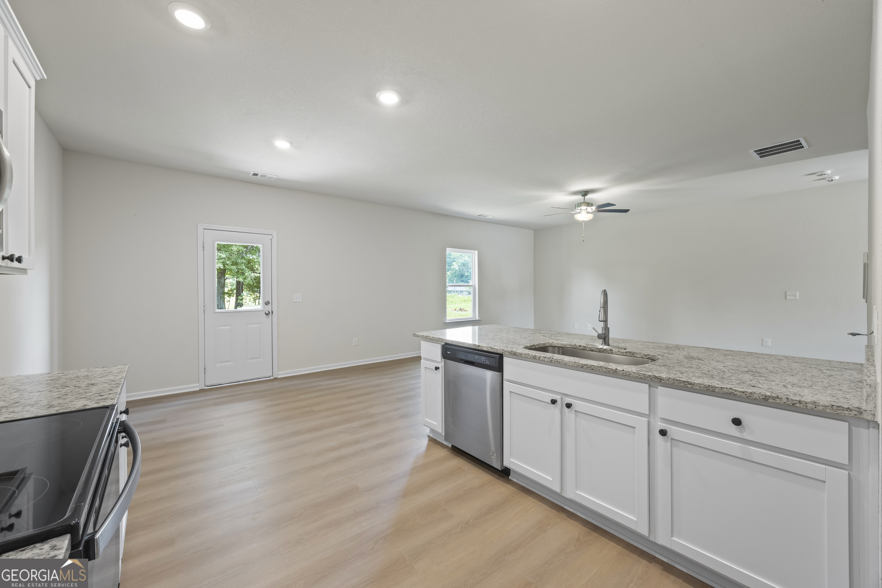 558 Meadows Farm Drive Property Photo 19