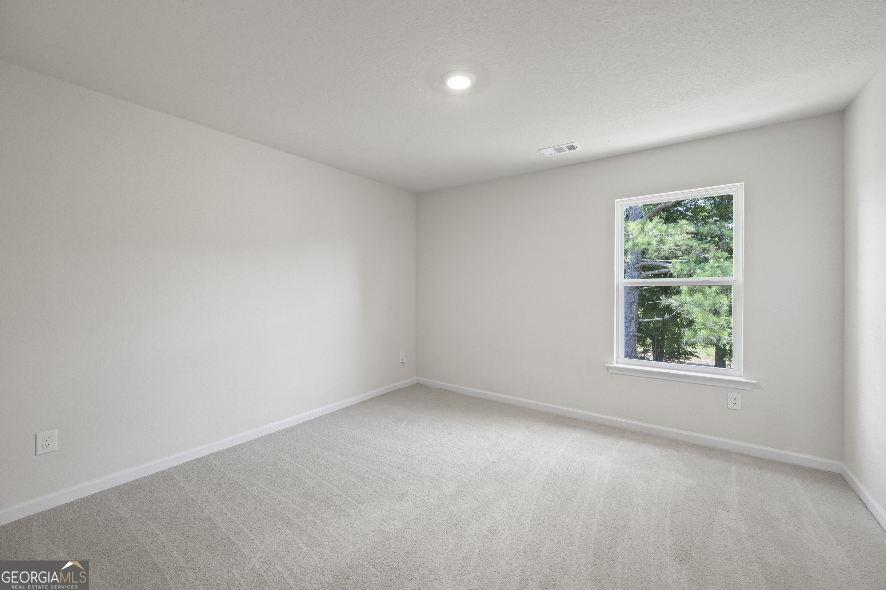 558 Meadows Farm Drive Property Photo 21