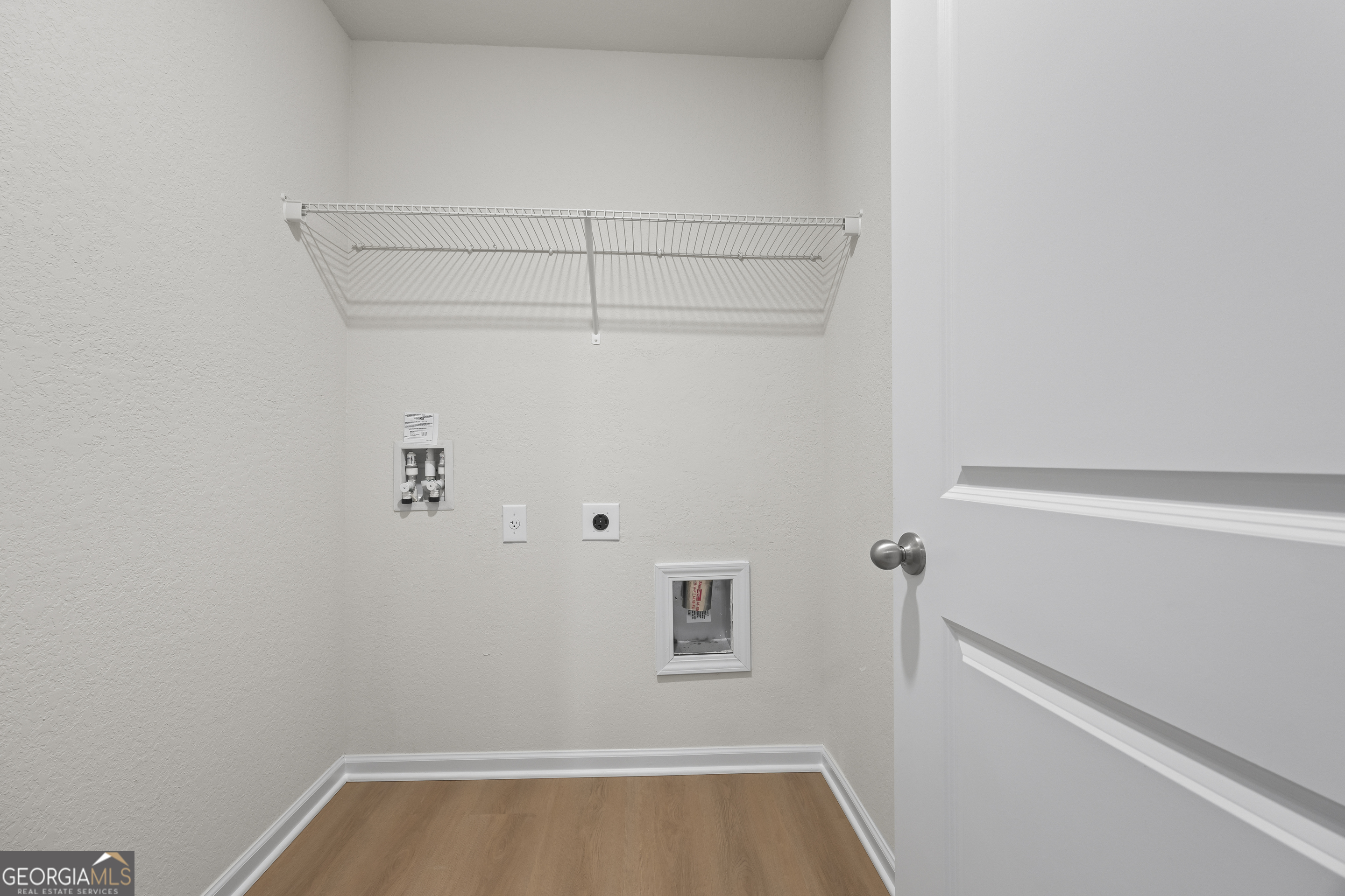 558 Meadows Farm Drive Property Photo 36