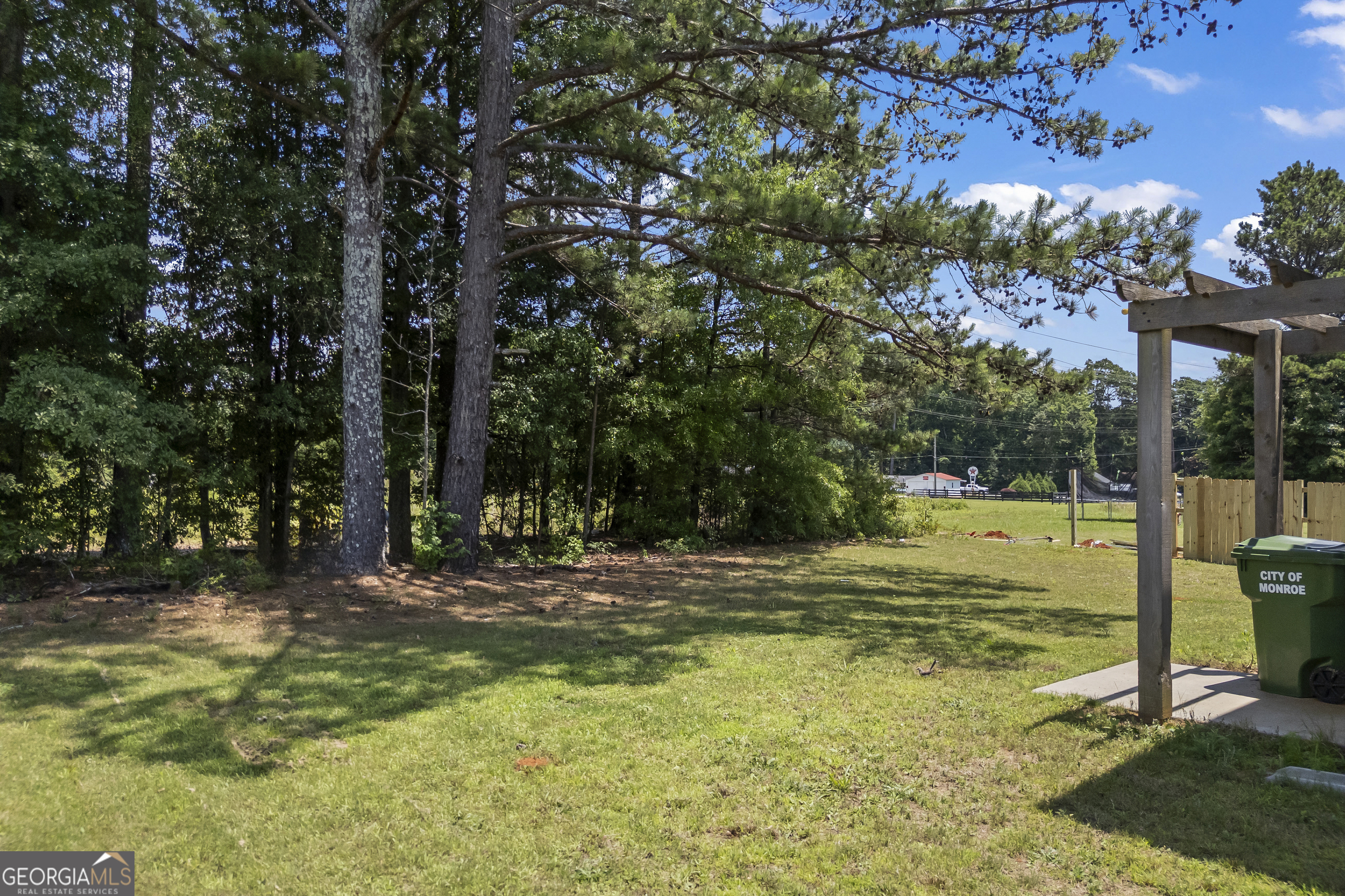 558 Meadows Farm Drive Property Photo 42