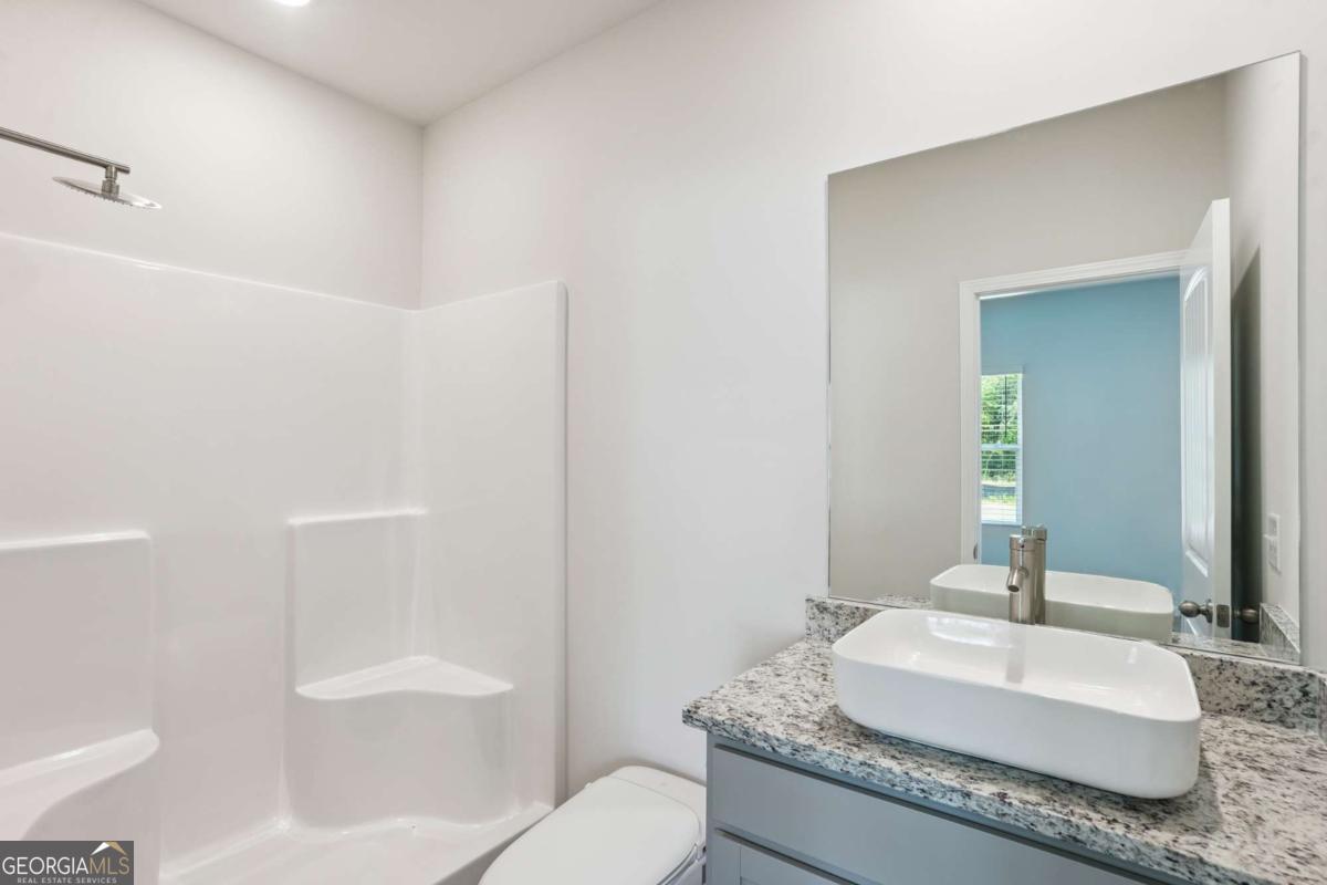 476 Orwell Drive Property Photo 6