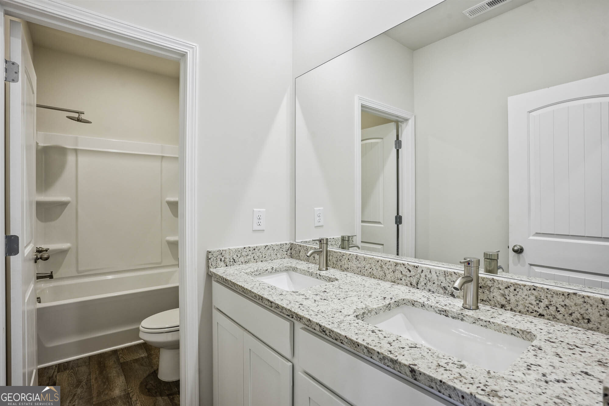 476 Orwell Drive Property Photo 17