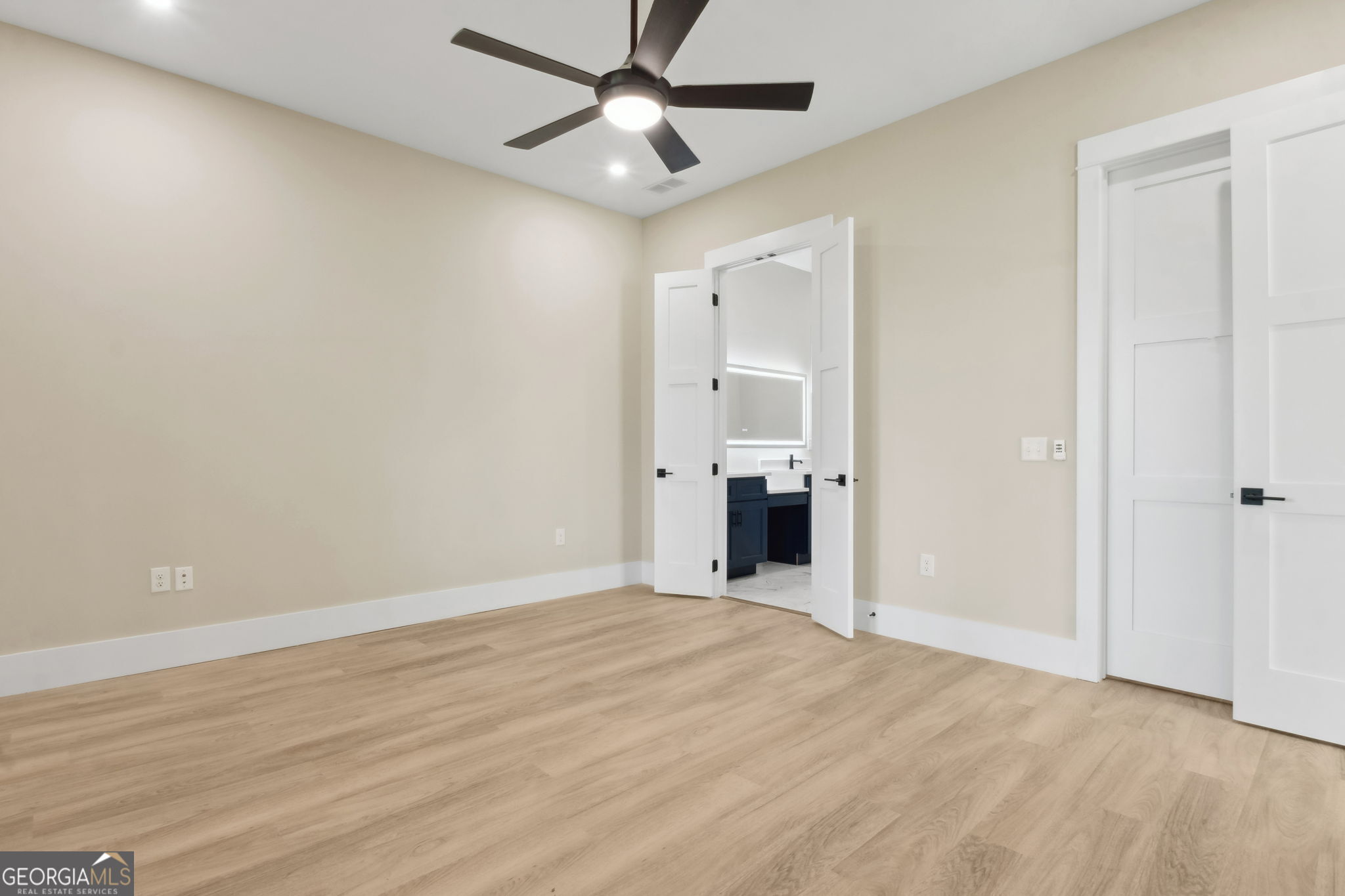 206 Holm Place Property Photo 16