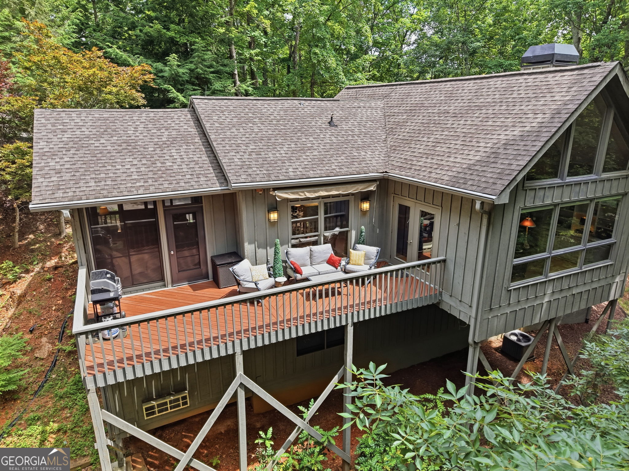 52 Swallow Point Property Photo 37