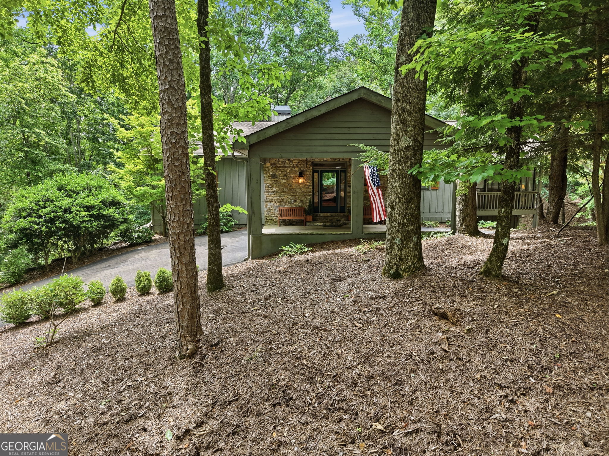 52 Swallow Point Property Photo 38