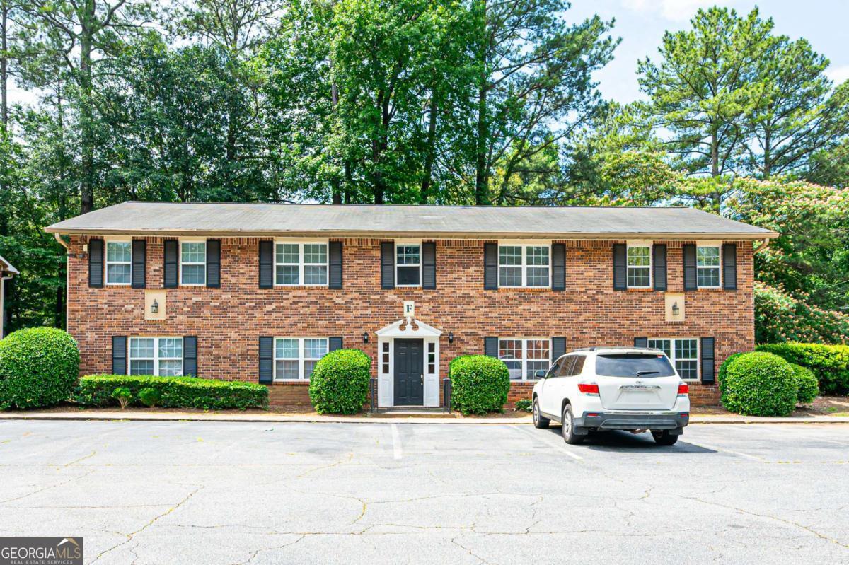 3665 Chestnut Drive # F2 Property Photo 2