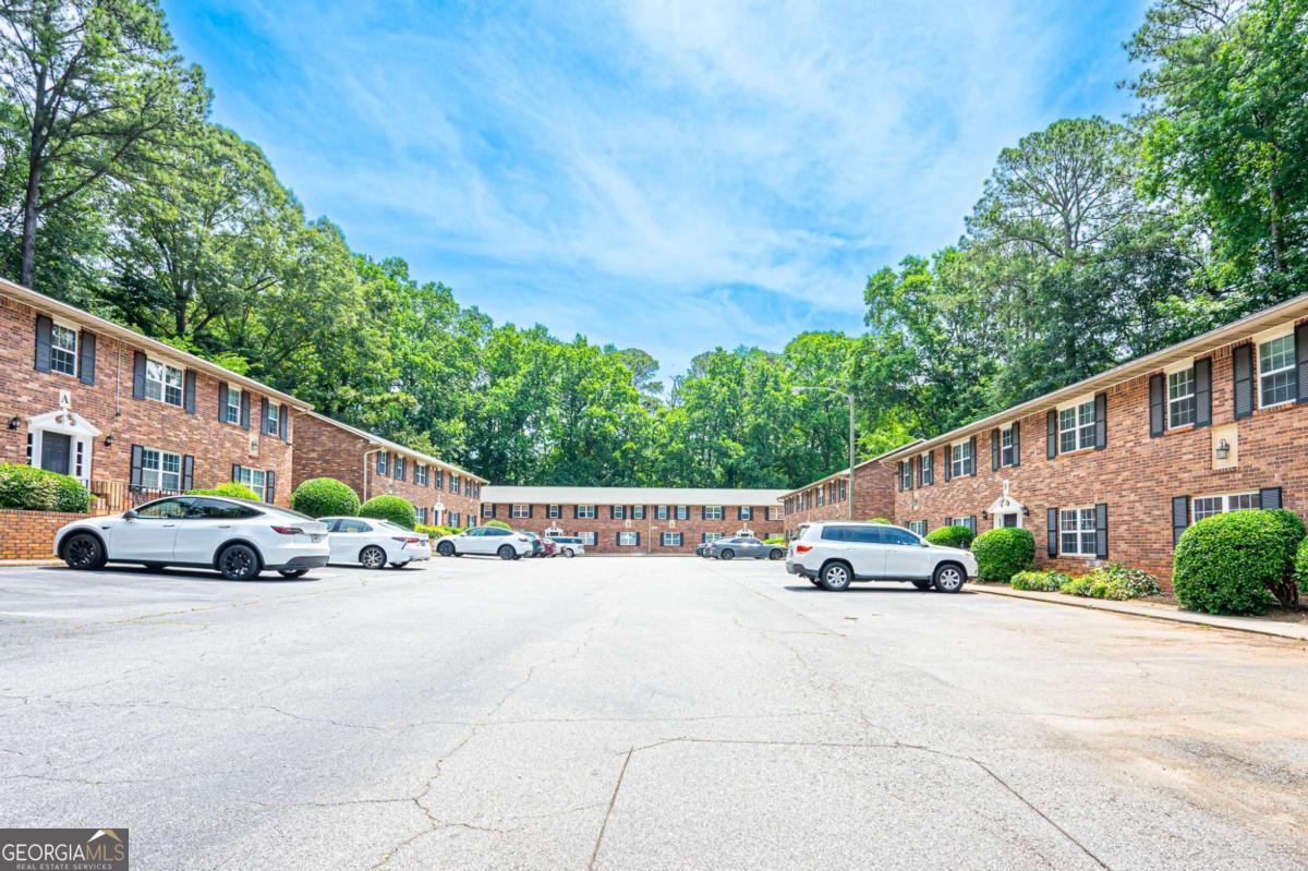 3665 Chestnut Drive # F2 Property Photo 3