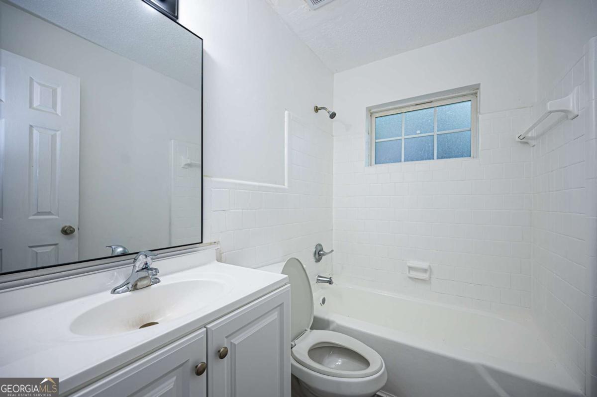 3665 Chestnut Drive # F2 Property Photo 14