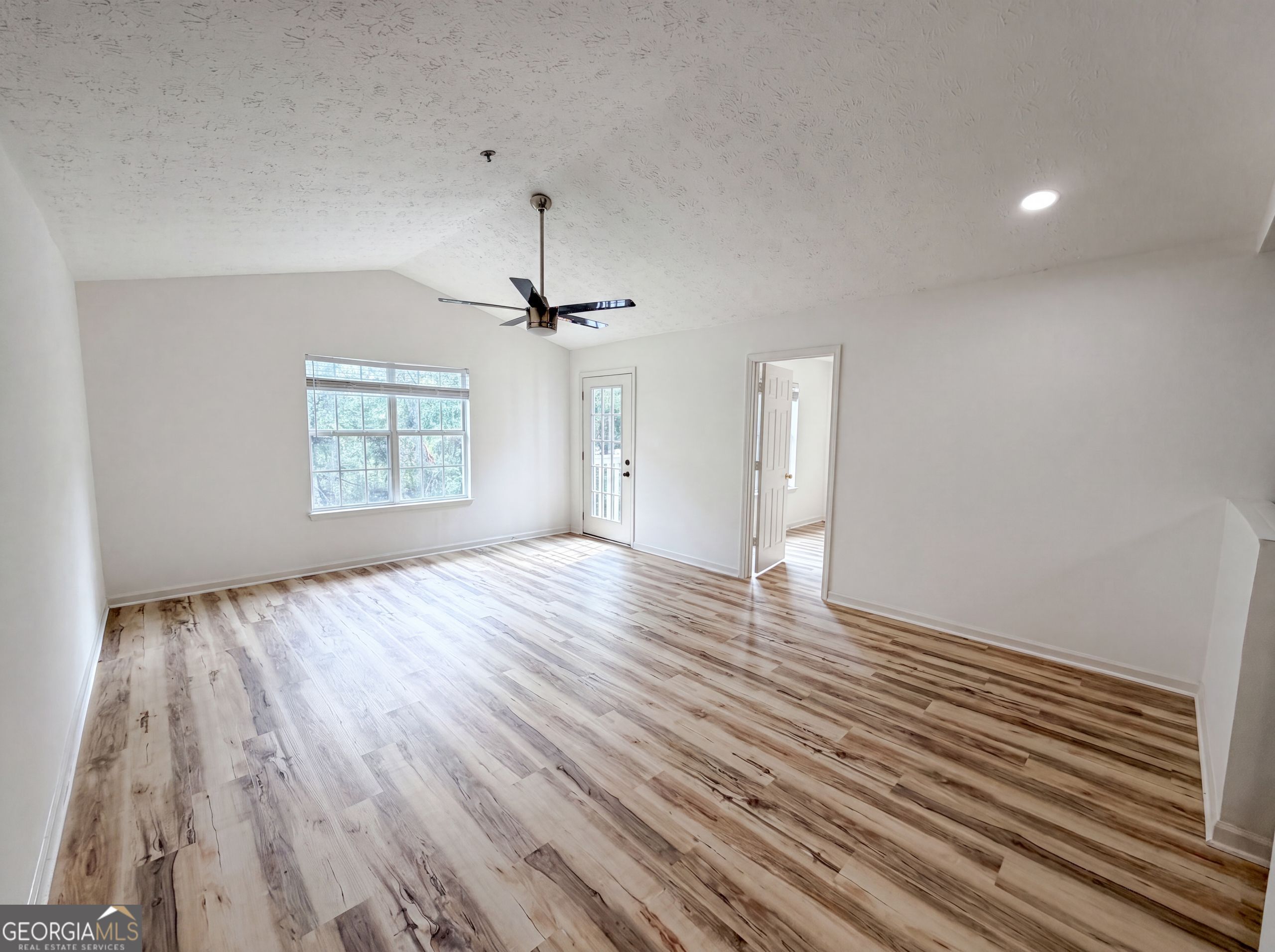 131 Bentley Place Property Photo 3