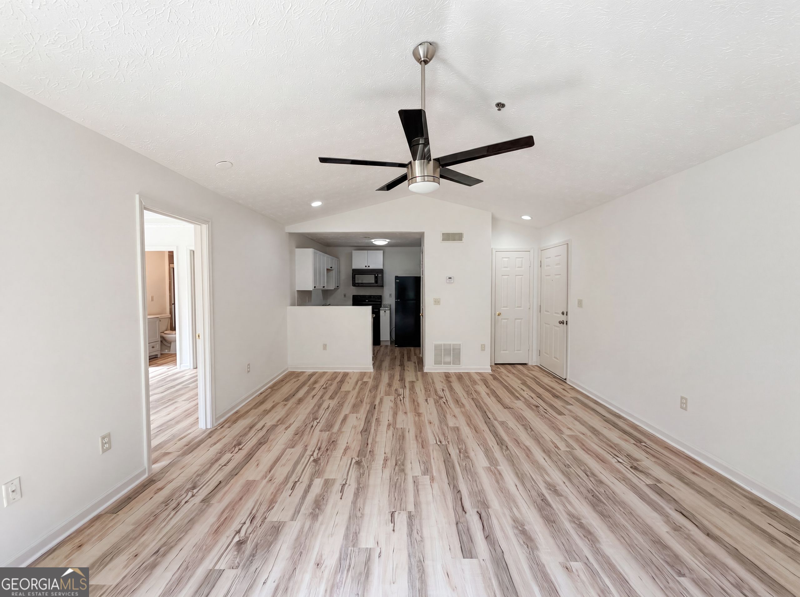 131 Bentley Place Property Photo 6