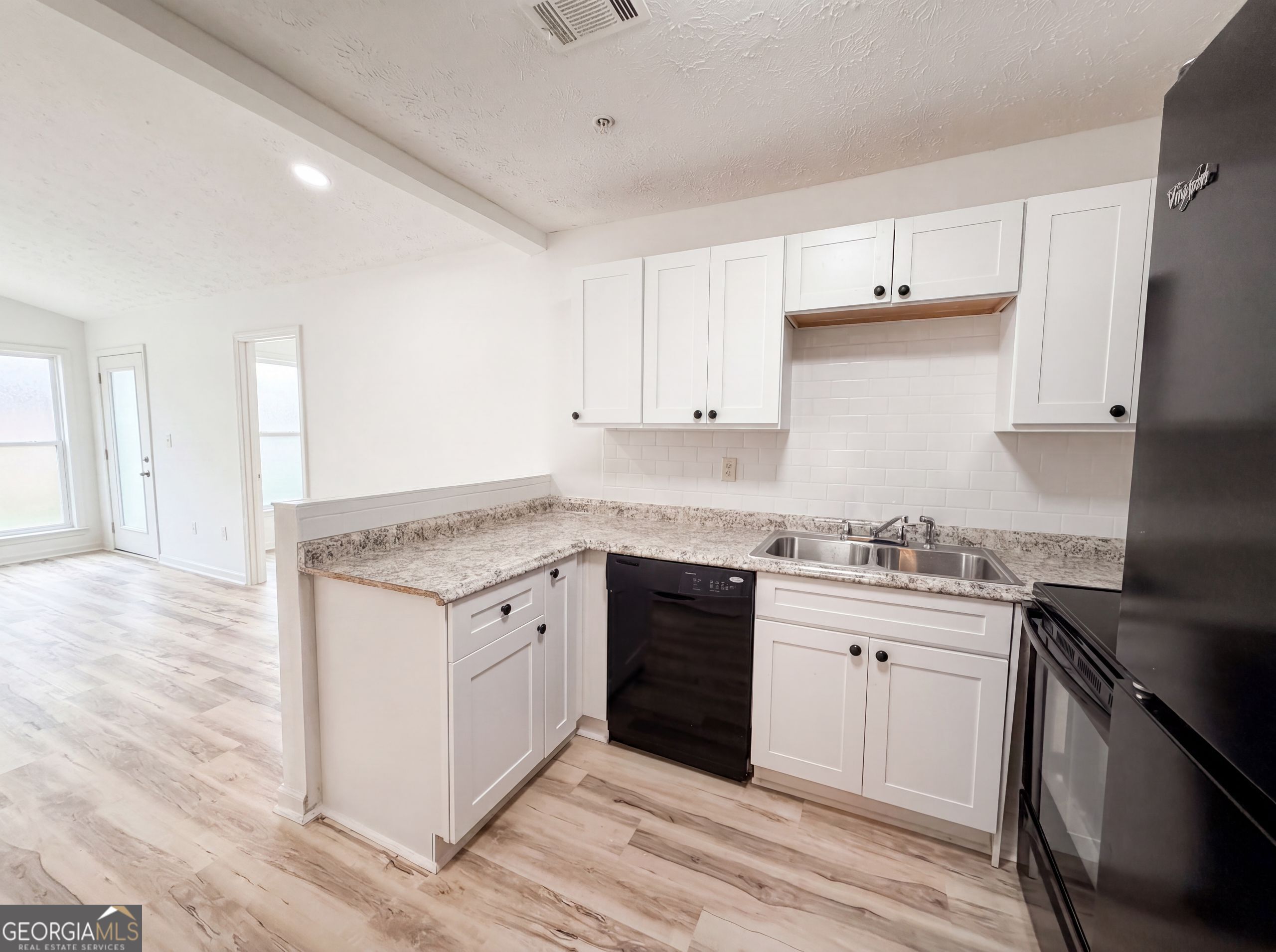 131 Bentley Place Property Photo 15