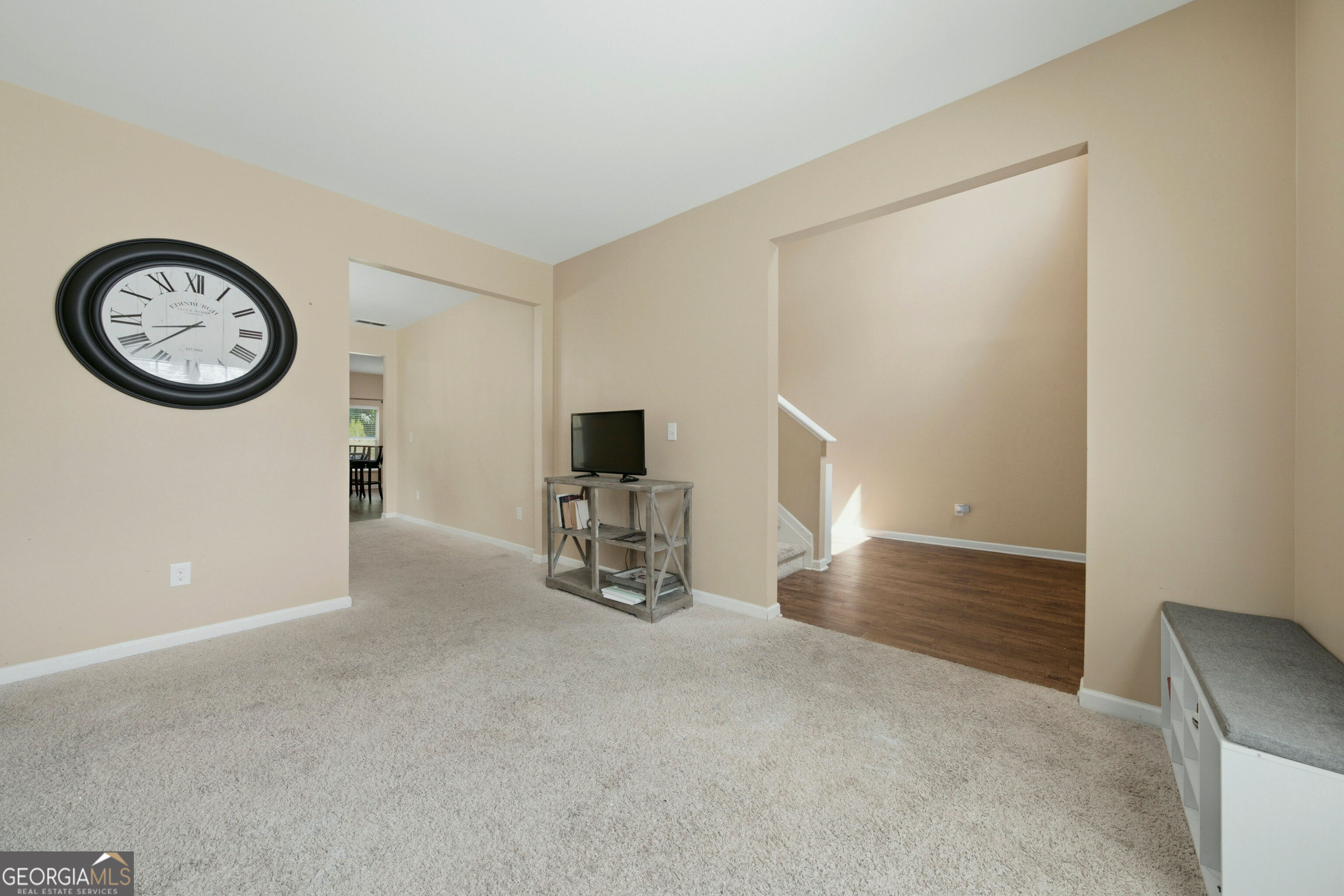 8419 Hillspire Drive Property Photo 4