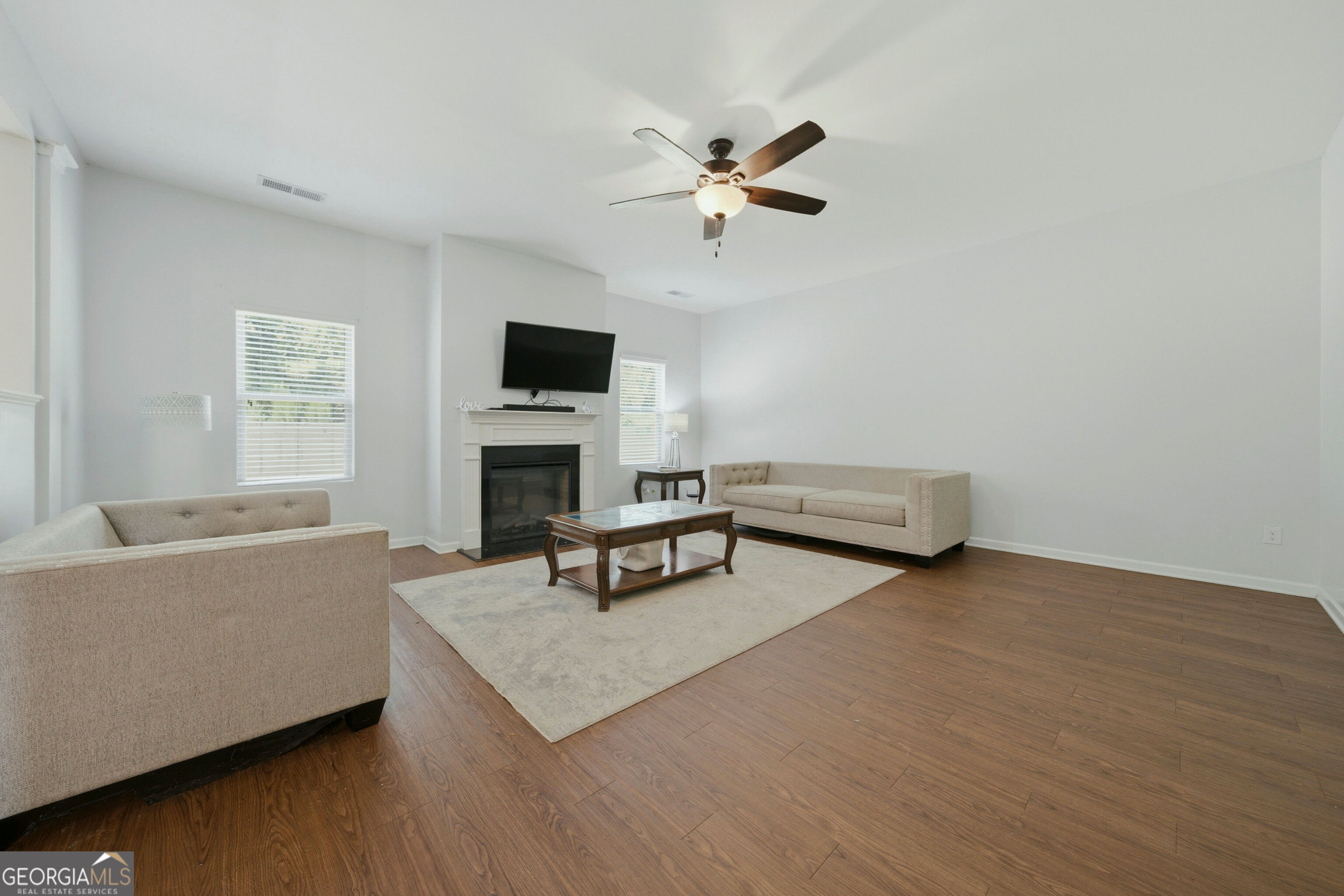 8419 Hillspire Drive Property Photo 13