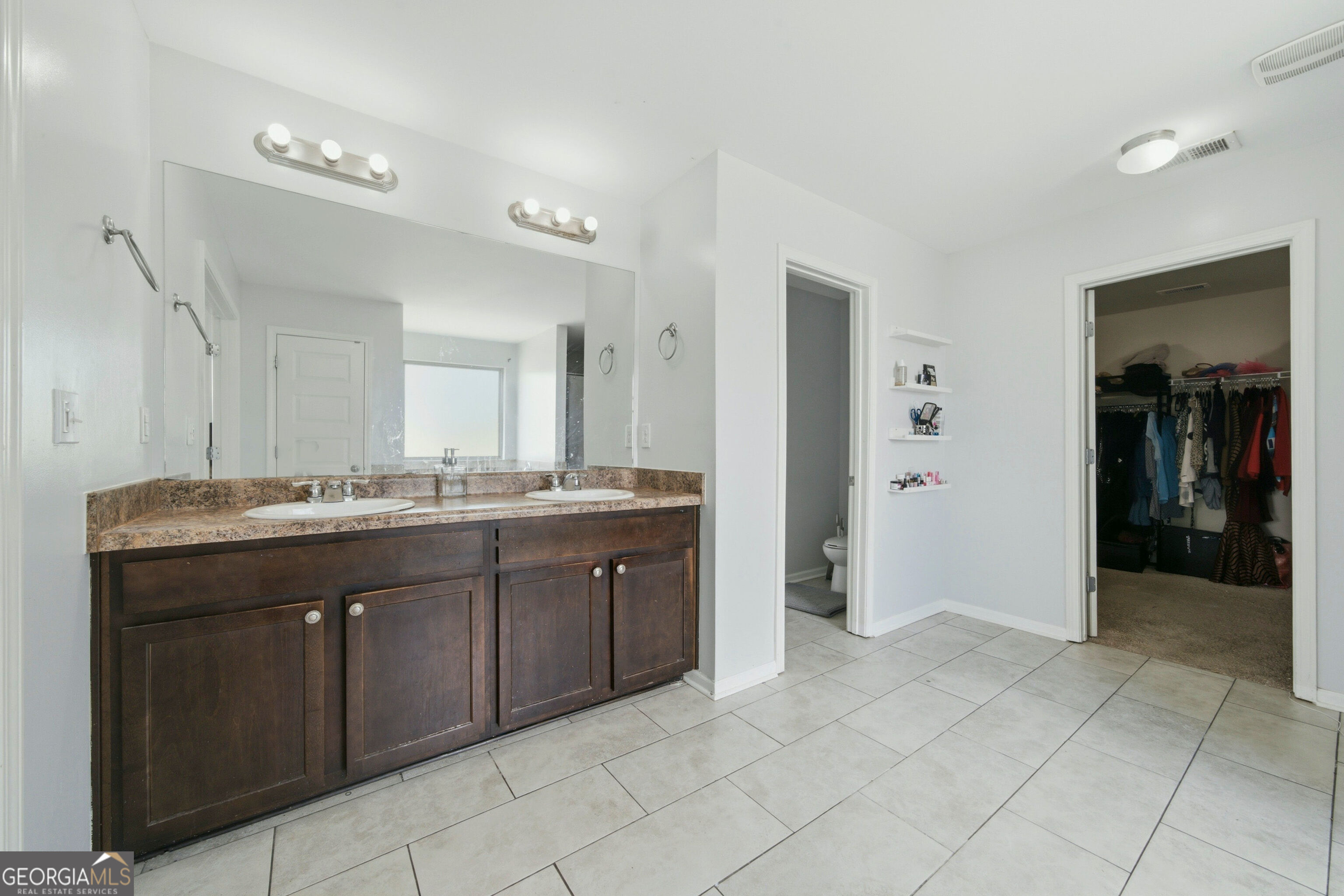 8419 Hillspire Drive Property Photo 22