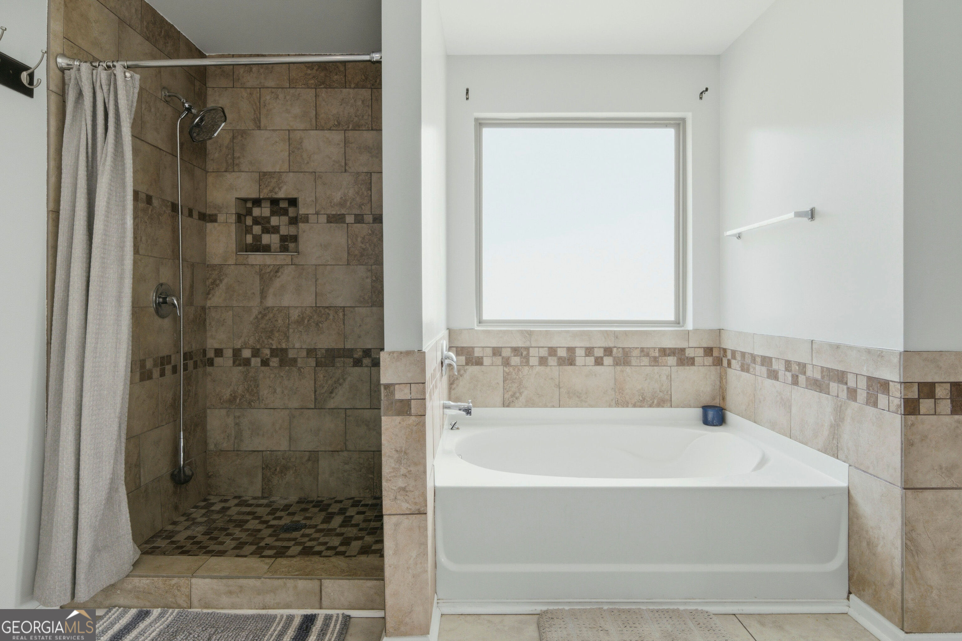 8419 Hillspire Drive Property Photo 23